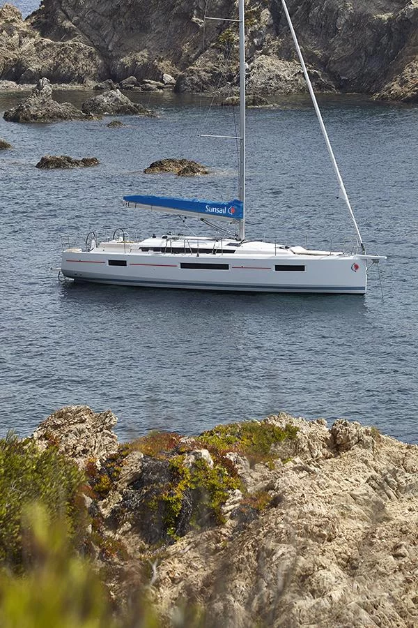 Sun Odyssey 440 ()  - 1