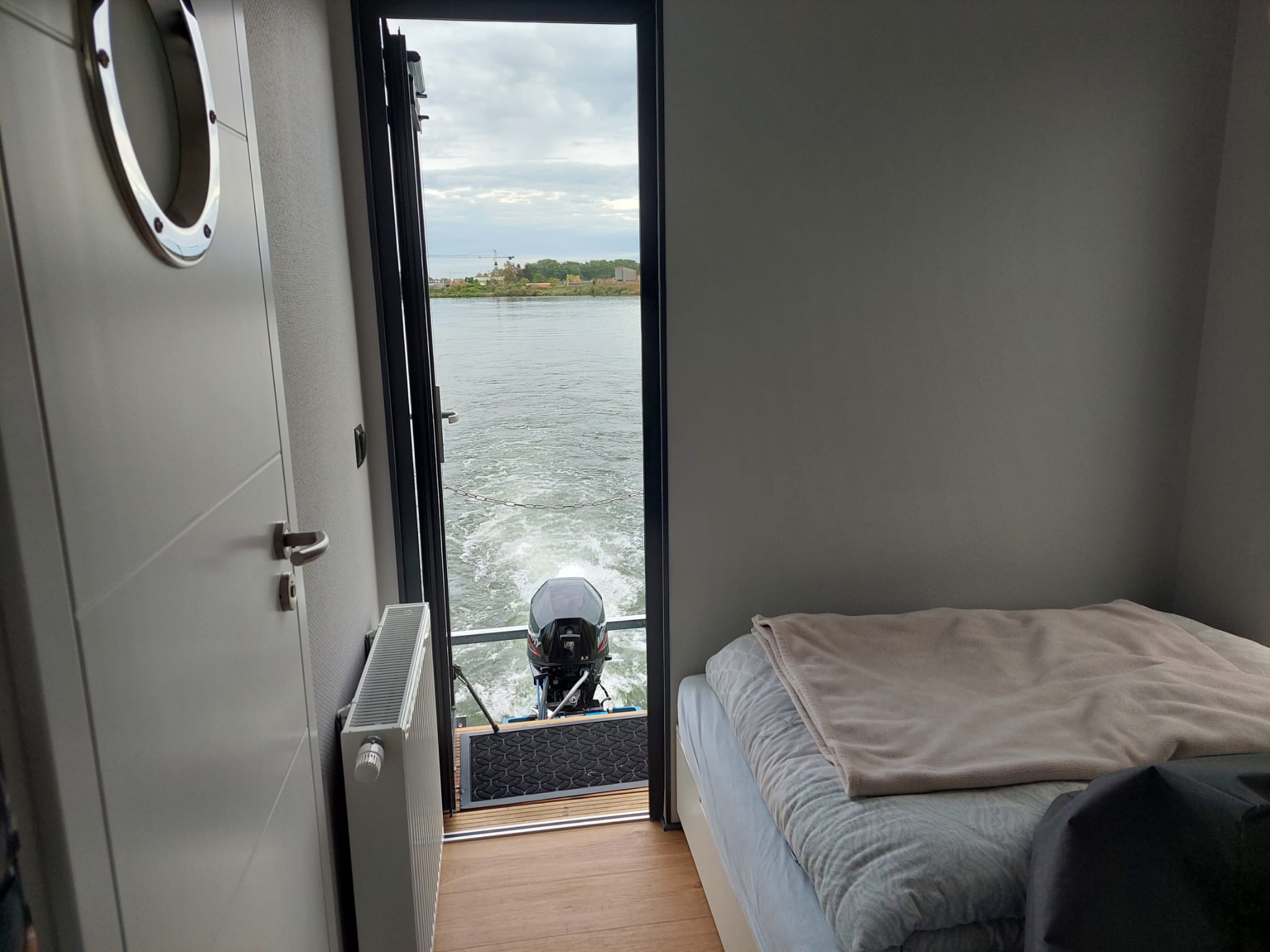 Photo #6 - Houseboat (La Marre Plus & Lamre M) (Hamburg) in Kinrooi - 21760