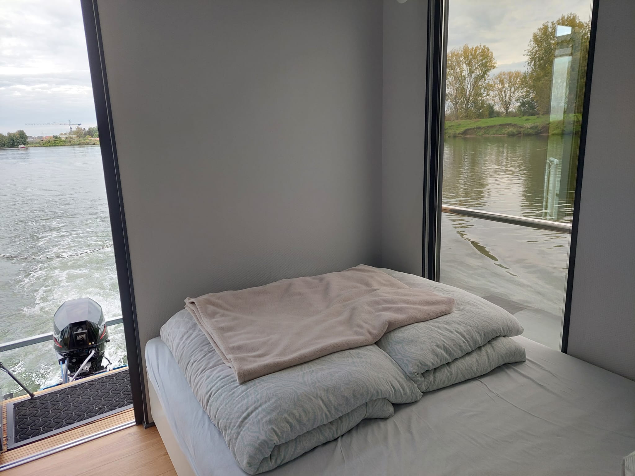Photo #10 - Houseboat (La Marre Plus & Lamre M) (Hamburg) in Kinrooi - 21760