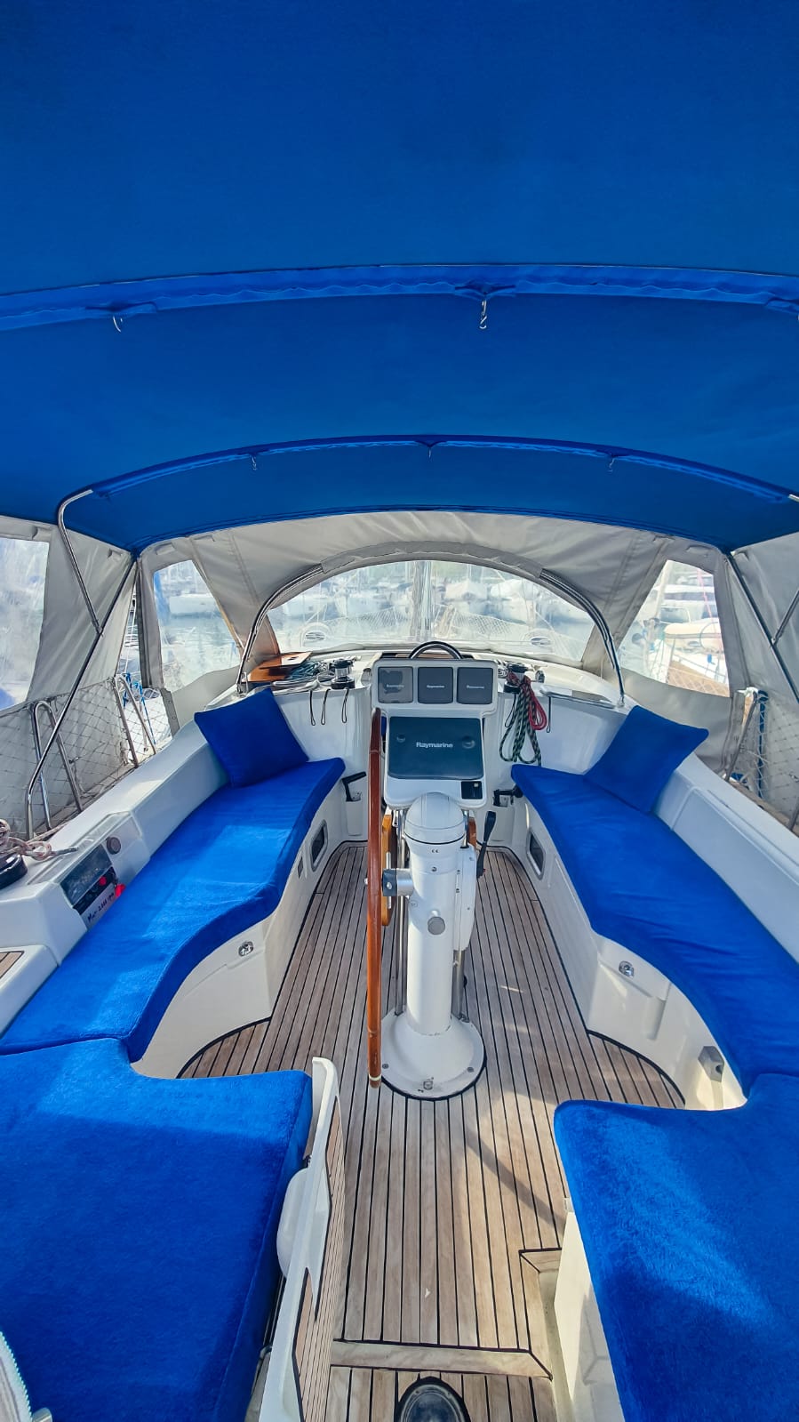 Photo #7 - Oceanis Clipper 423 (Derin) en Fethiye - 21772