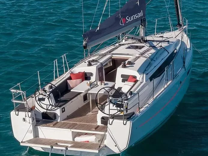 Sun Odyssey 380 () Main image - 0