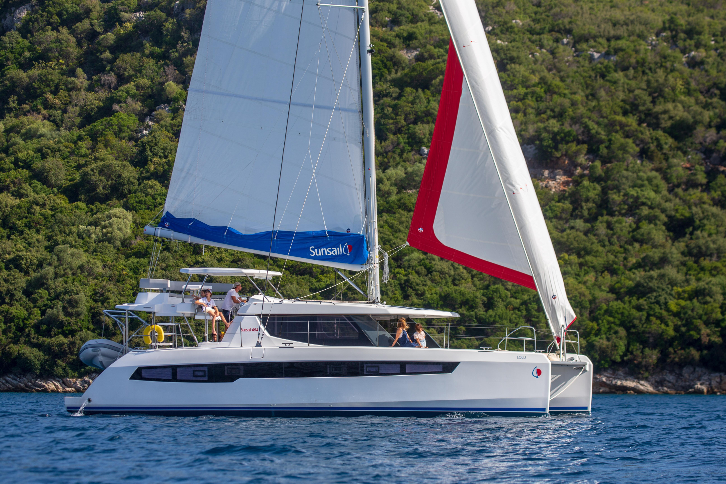 Photo #7 - Leopard 45 () in Robert's Grove Marina - 17674