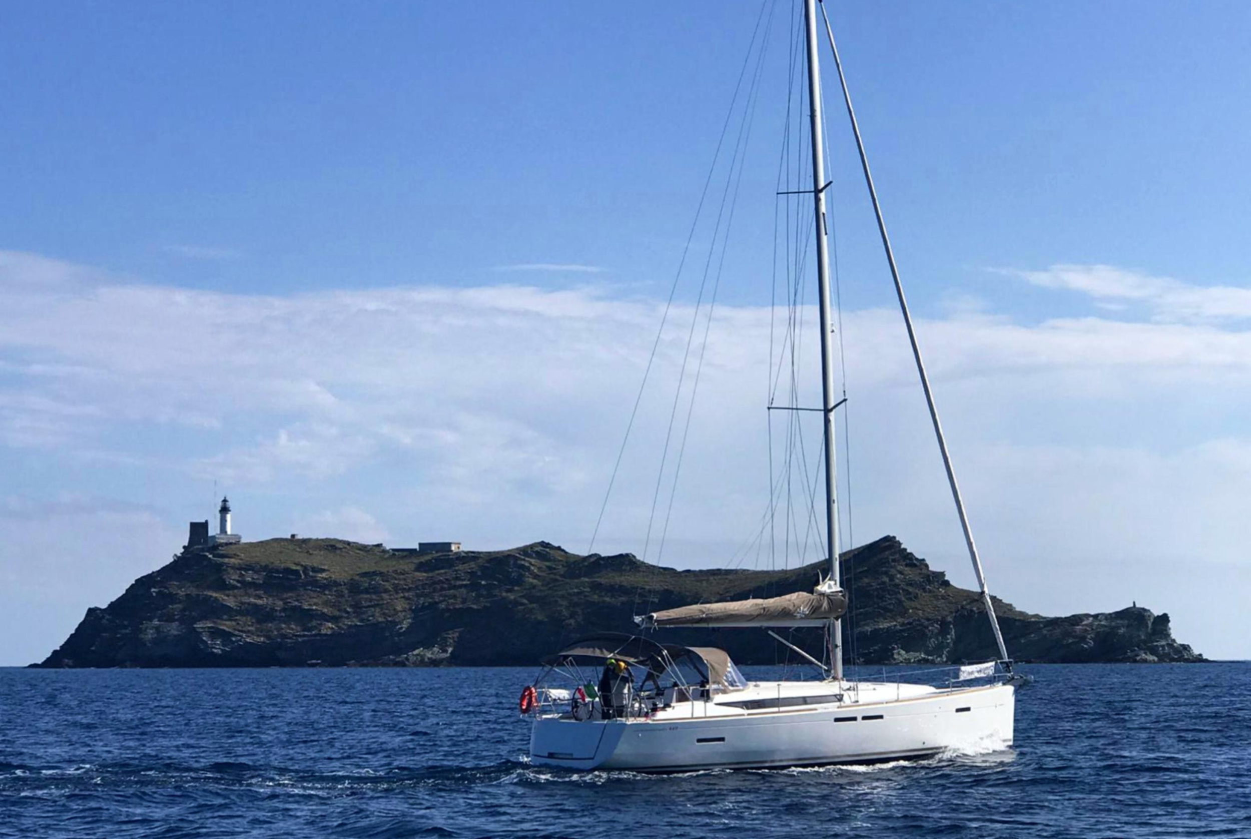 Photo #6 - Sun Odyssey 440 (Obi Wan Kenobi) in Rom - 20110