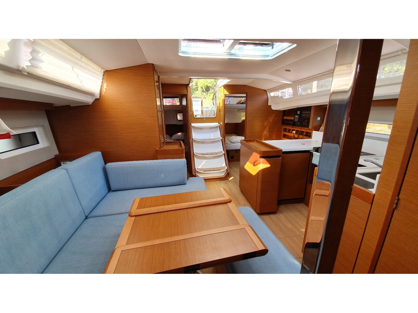 Sun Odyssey 440 (XOXO) Interior image - 1