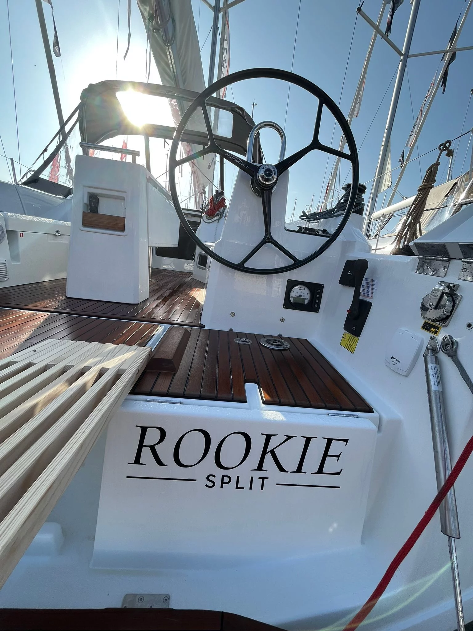 Oceanis 34.1 (ROOKIE)  - 21