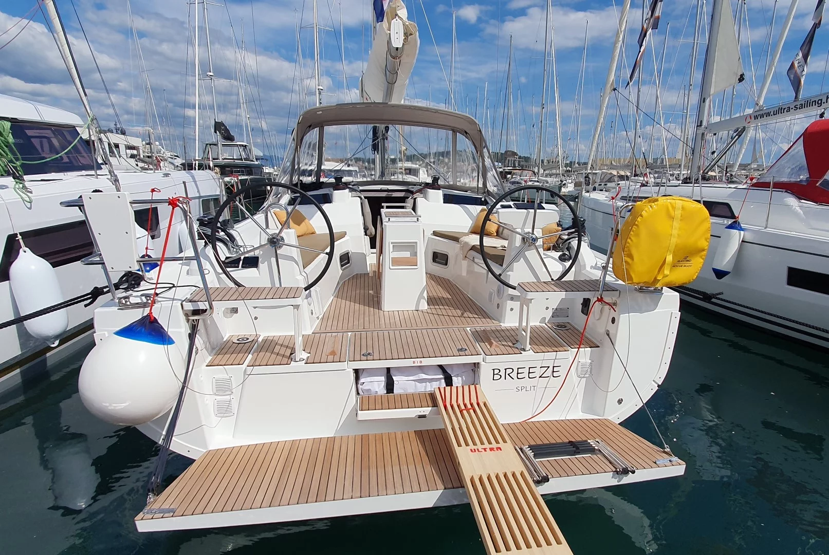 Oceanis 37.1 (BREEZE)  - 5