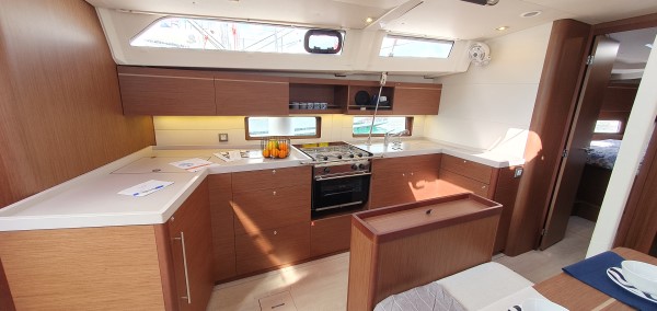 Photo #4 - Oceanis 46.1 - 5 cab (DOMMIE) in Split - 20382