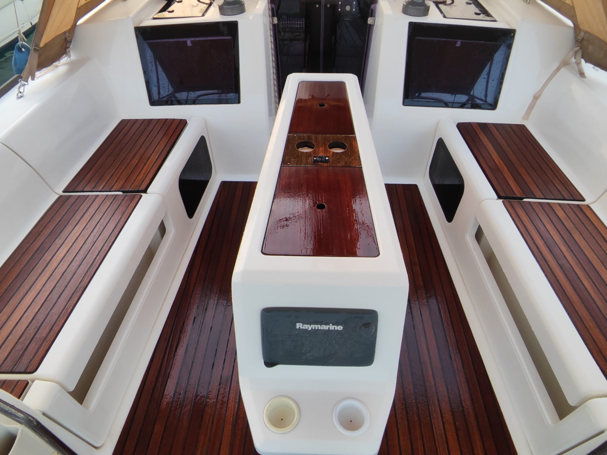 Photo #4 - Dufour 410 Grand Large (Keylam) in Ayamonte - 21769