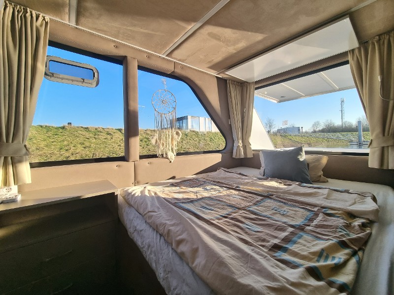 Photo #9 - Houseboat (Luxboot) (Laflora) en Kinrooi - 21756