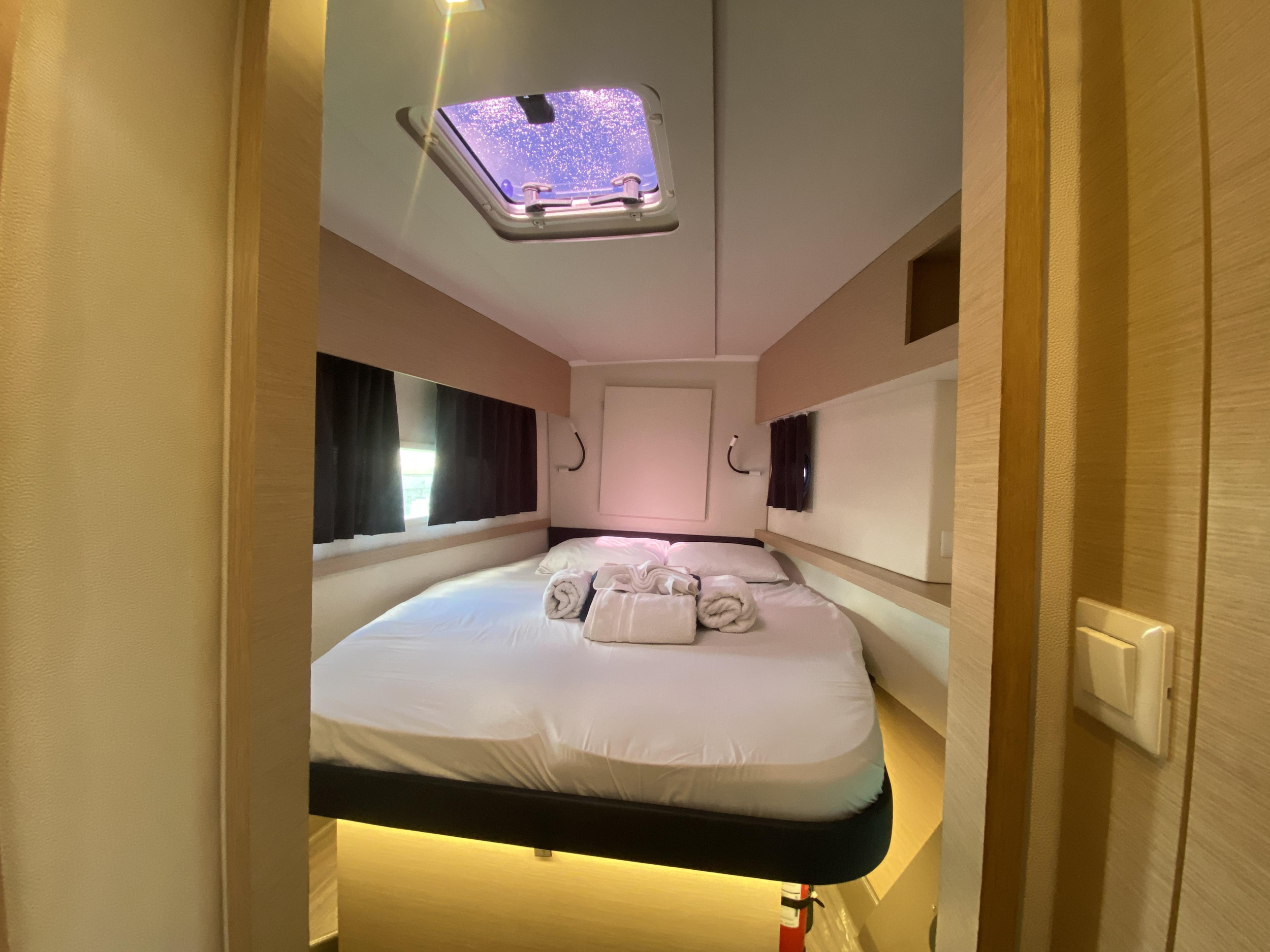 Photo #39 - Fountaine Pajot Helia 44 Evolution (Peacemaker) in Road Town - 25130