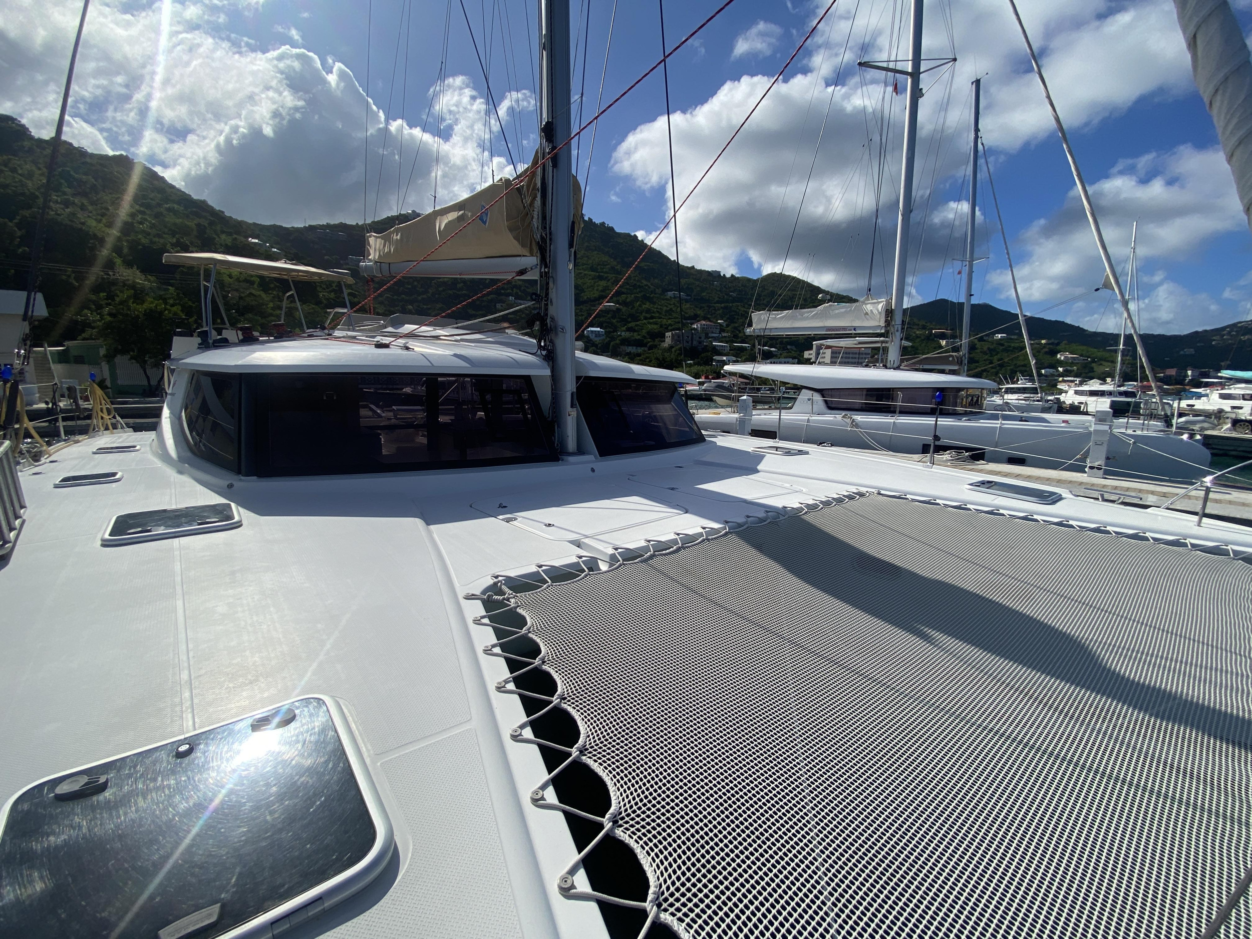Photo #15 - Fountaine Pajot Helia 44 Evolution (Peacemaker) in Road Town - 25130