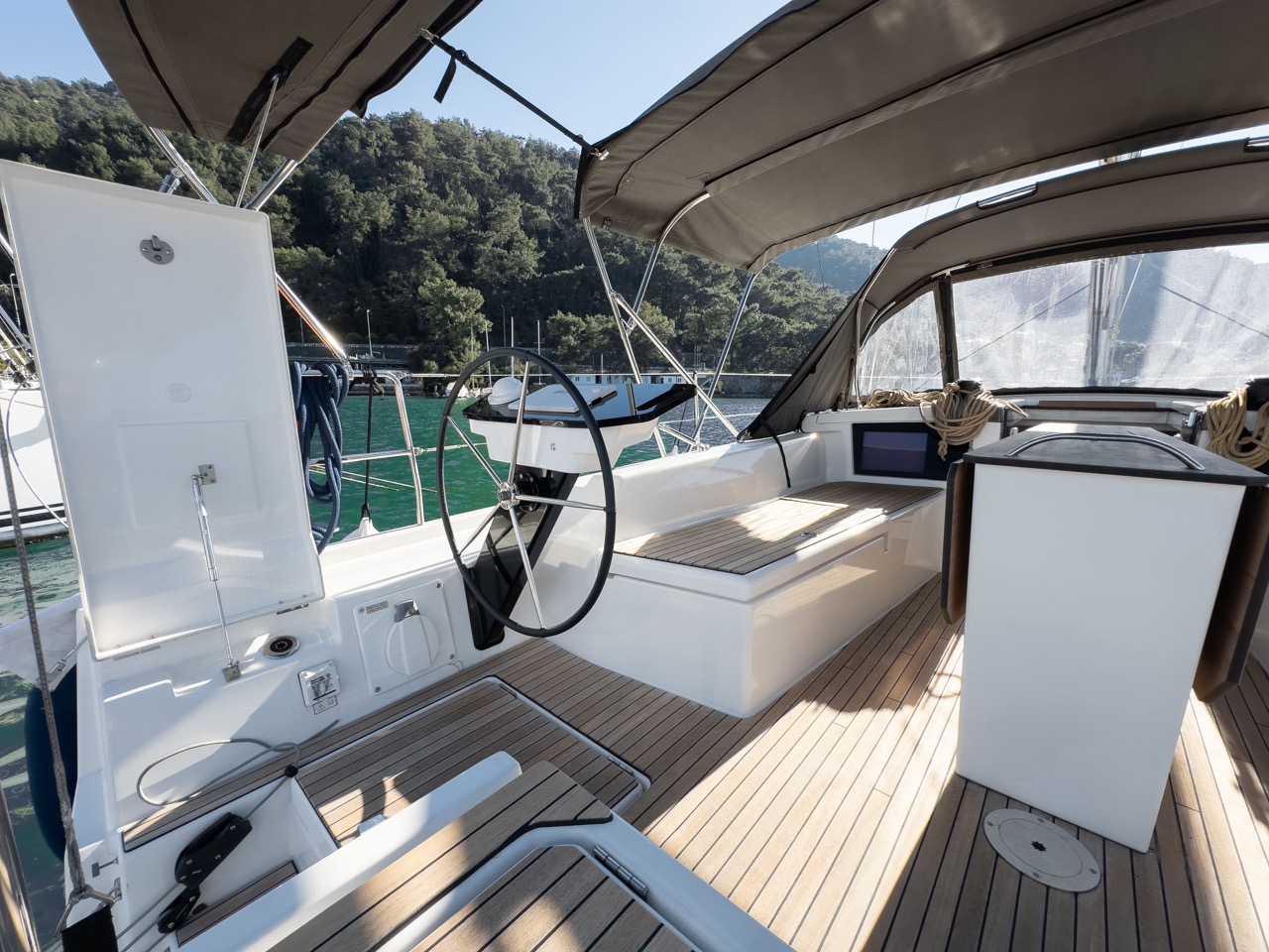 Photo #8 - Dufour 41 (LOS ANGELES) in Fethiye - 20466