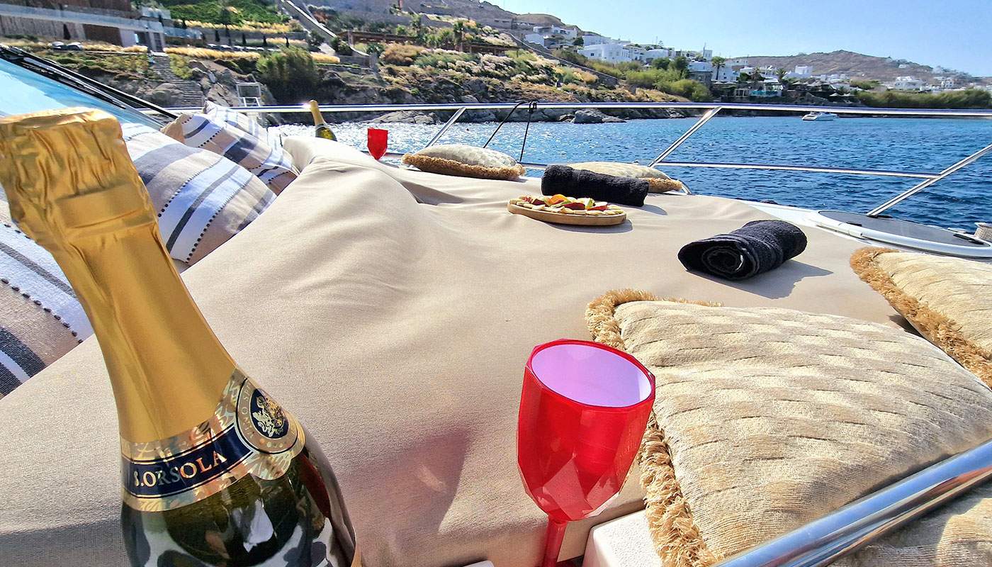 Photo #12 - Fairline Phantom 43ft (Fairline) en Mykonos - 12569