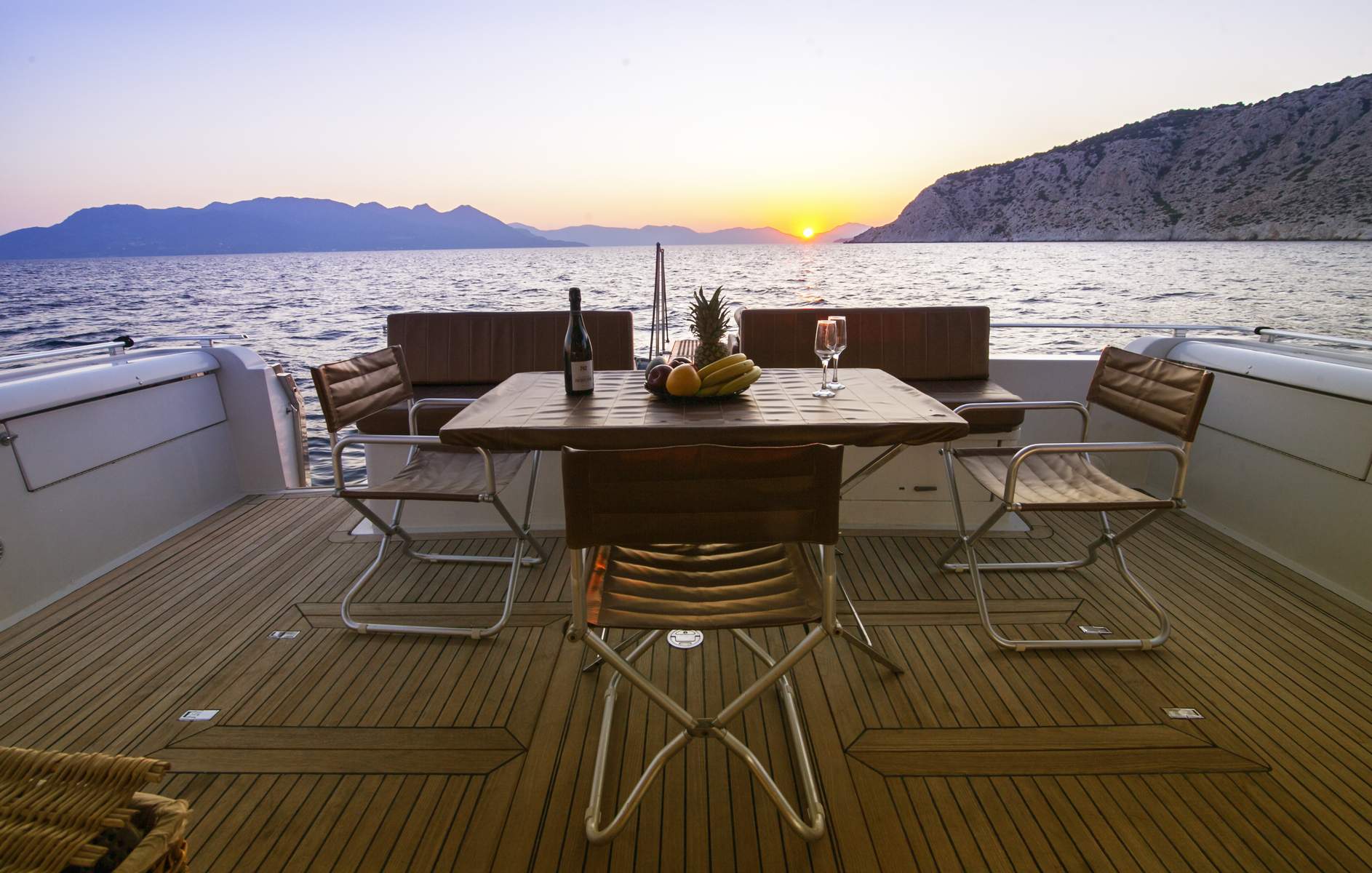 Photo #28 - Ferretti 58/64ft (Ferretti) en Mykonos - 12523