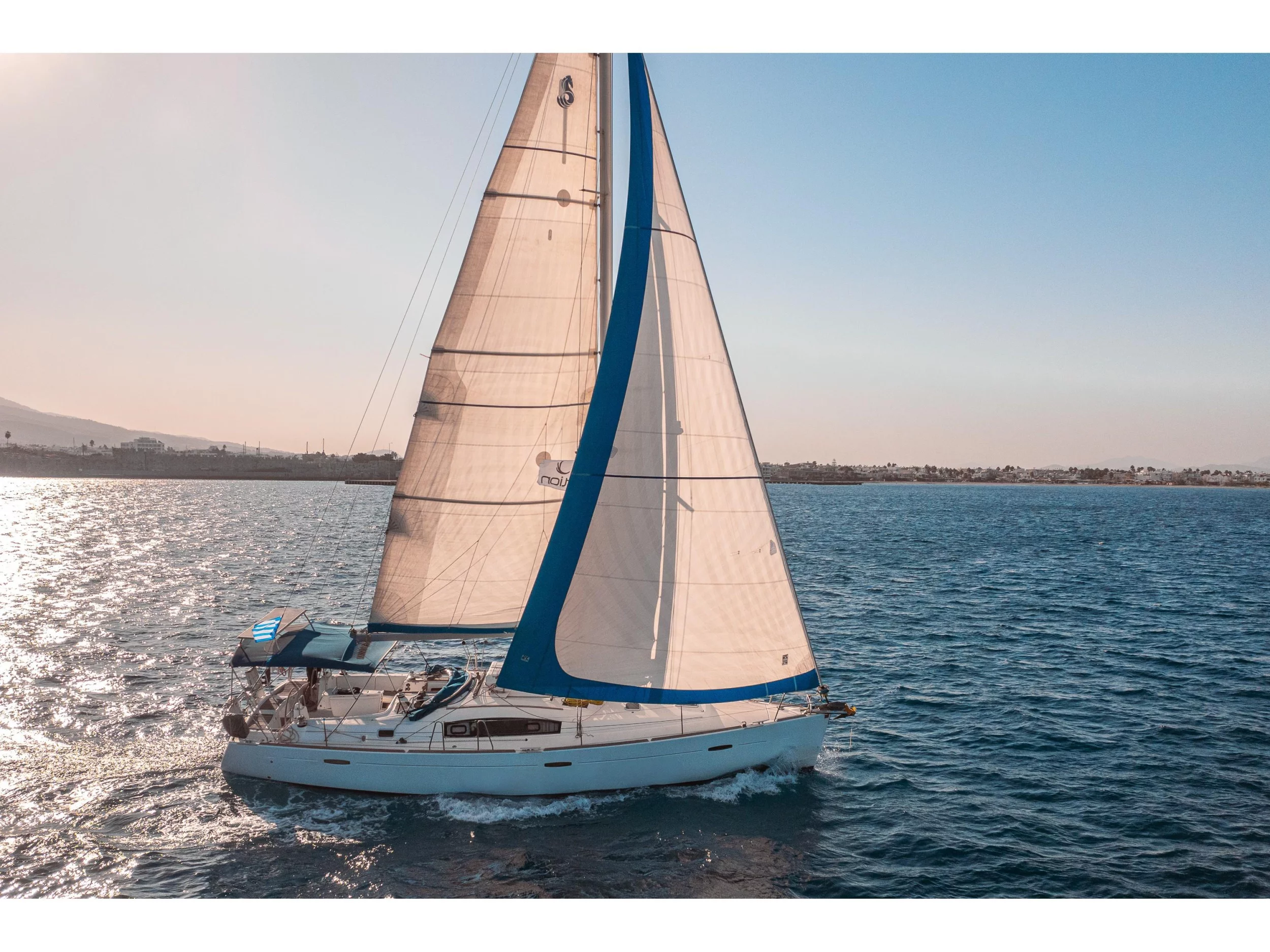 Oceanis 43 (Belamour) Main image - 0