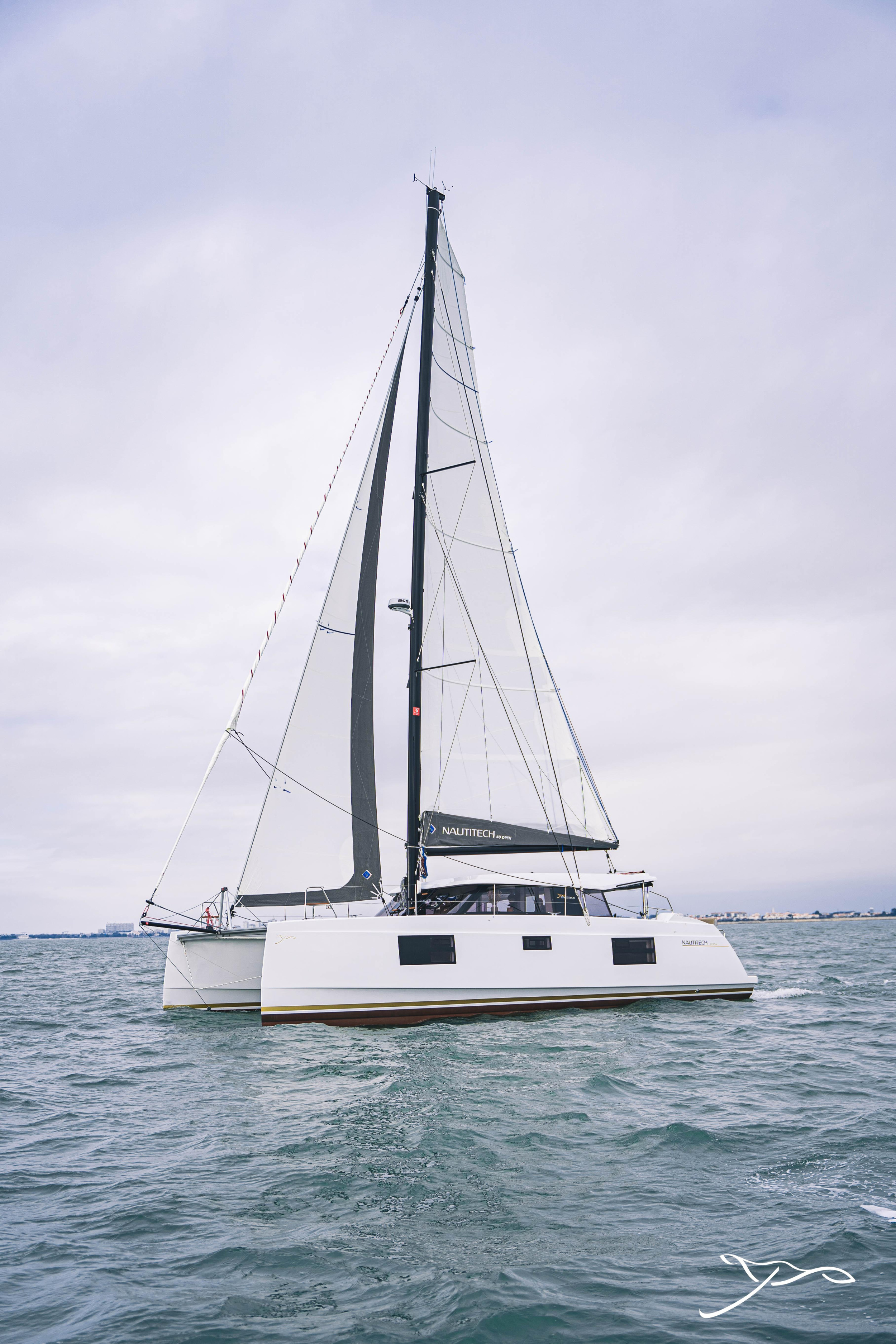 Photo #17 - Nautitech 40 Open (Howdoo) en Pula - 21871