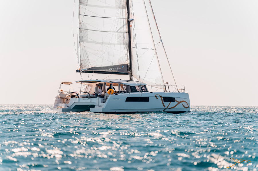 Photo #17 - Nautitech 44 Open (Neguinha) in Kastela - 21877