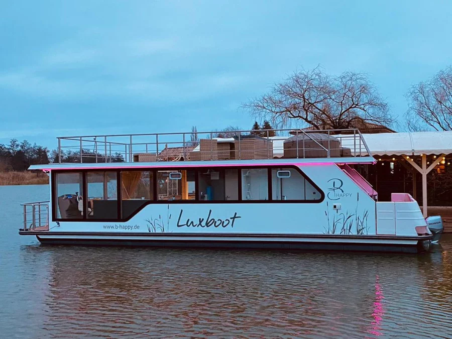 Houseboat (Luxboot) (Paris) Main image - 0