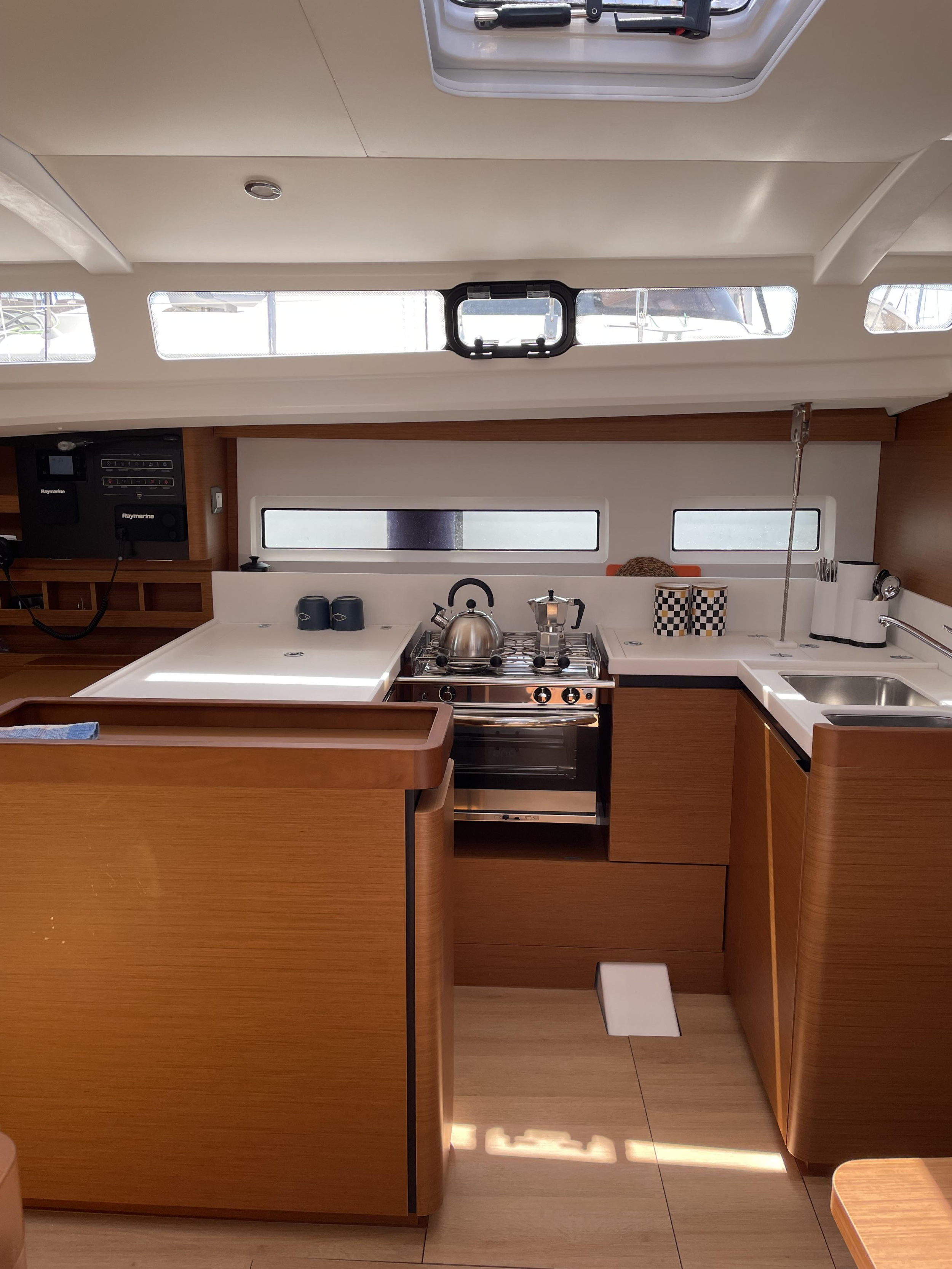 Photo #6 - Sun Odyssey 440 (Ecstasea) in Lefkada - 21361