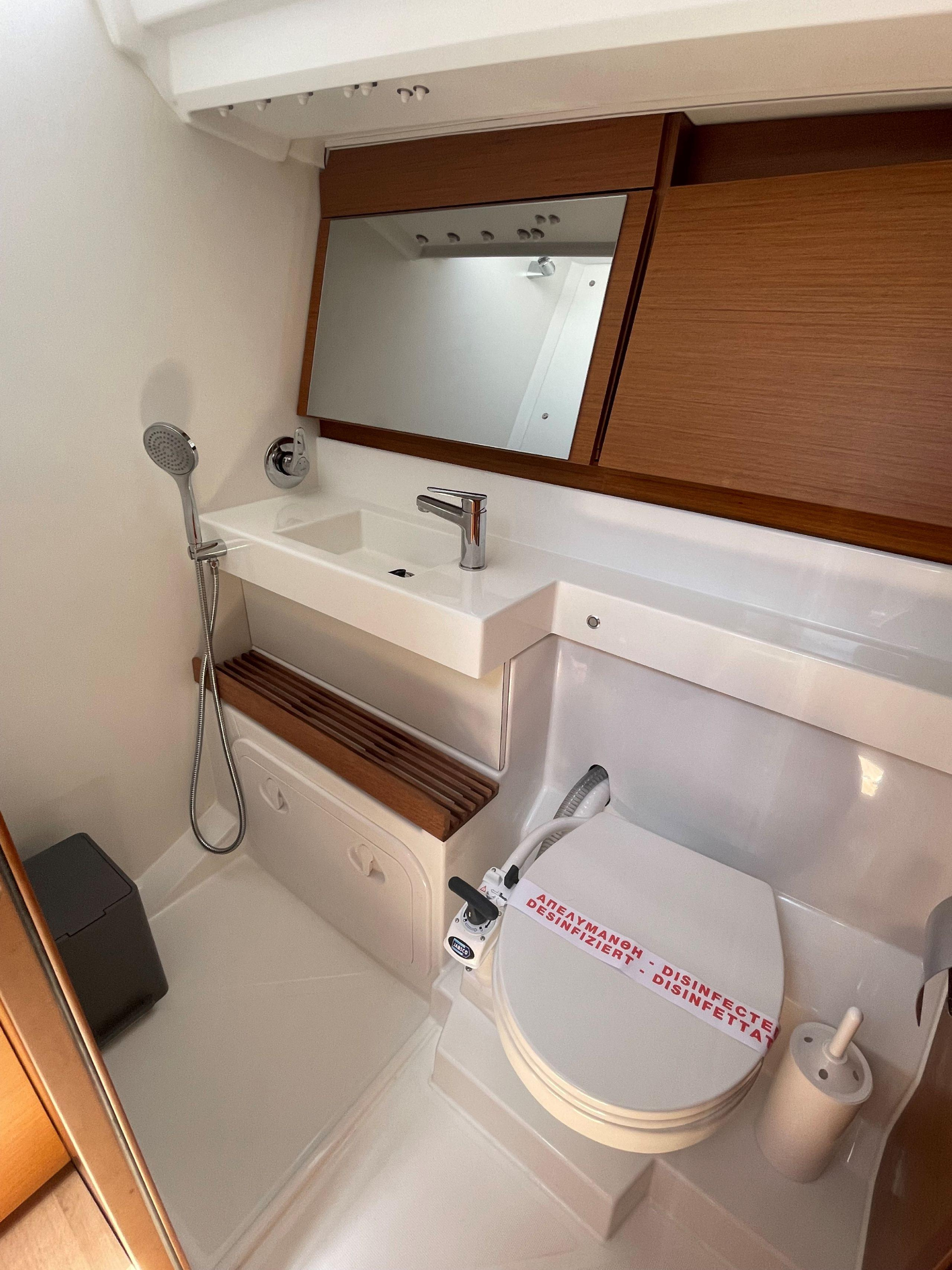 Photo #8 - Sun Odyssey 440 (Ecstasea) in Lefkada - 21361