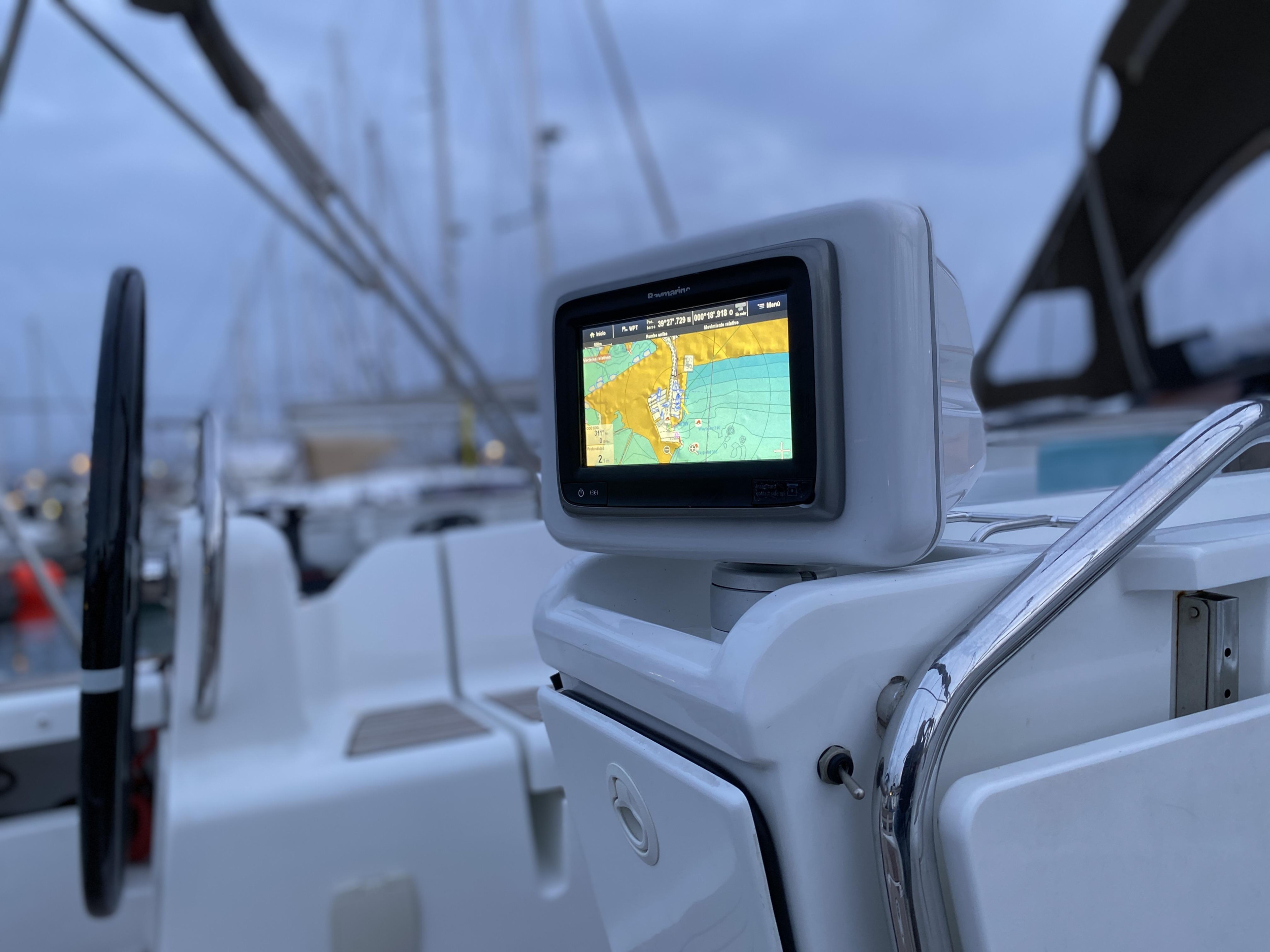 Photo #8 - Sun Odyssey 449 (Anuka) en Valencia - 21893