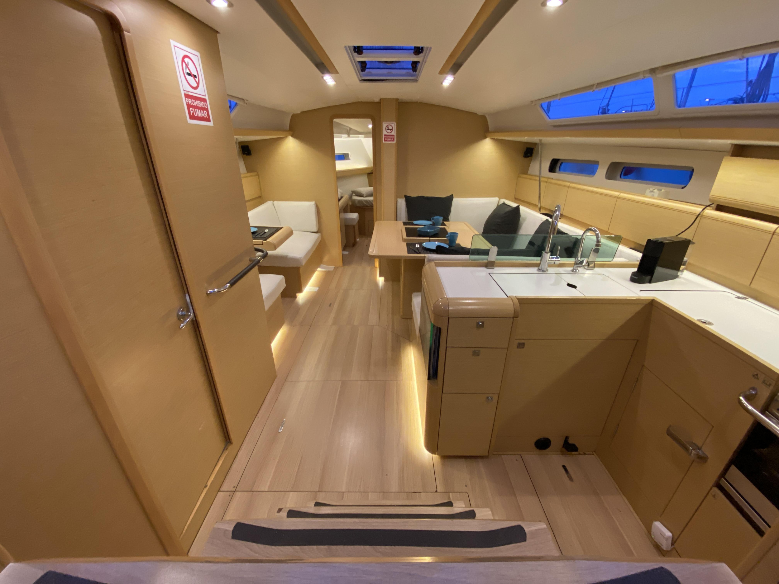 Photo #37 - Sun Odyssey 449 (Anuka) en Valencia - 21893
