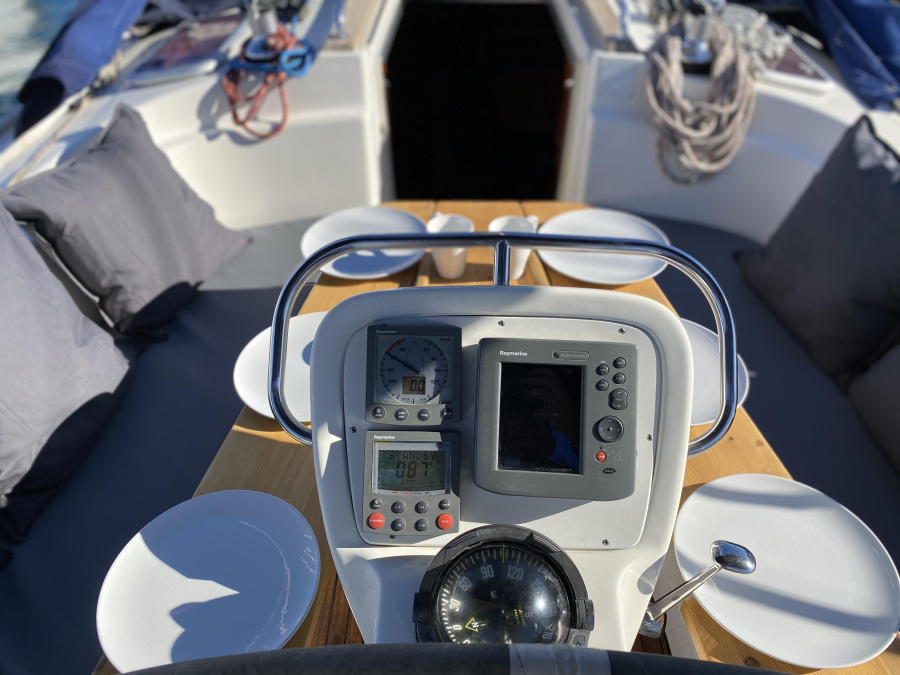 Photo #27 - Bavaria 38 Cruiser (Popocha) en Valence - 21894