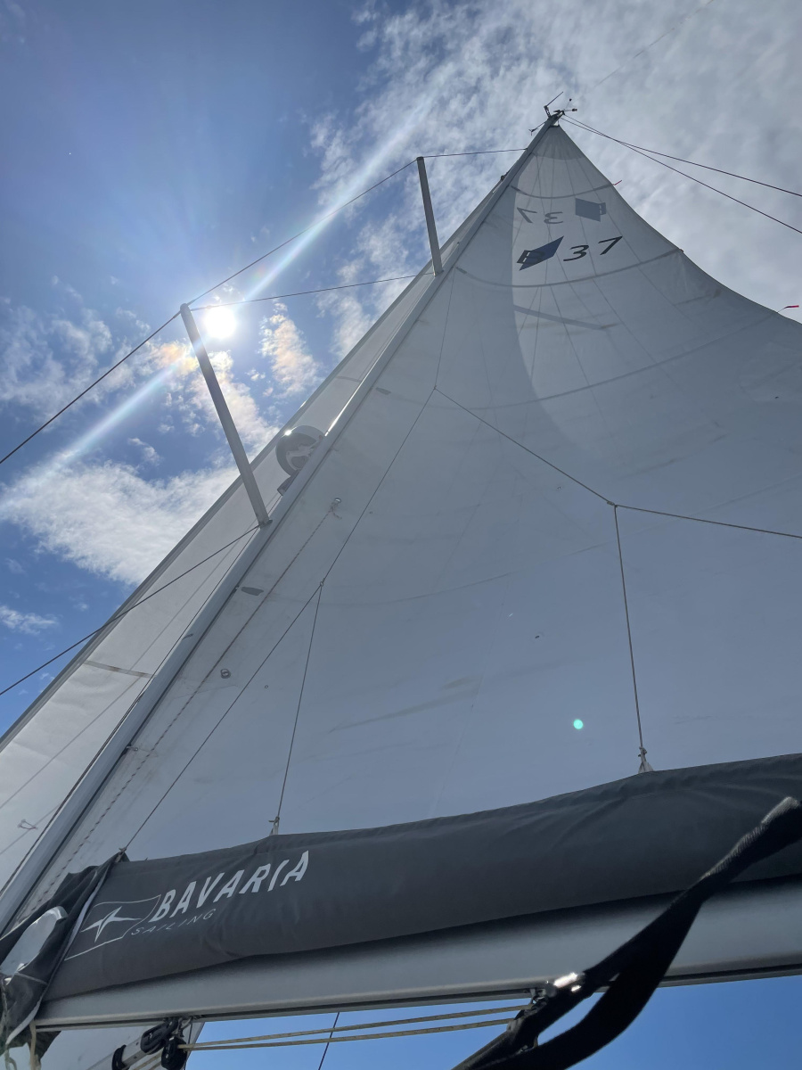 Photo #20 - Bavaria 37 Cruiser (Nabiga) in Valencia - 21897
