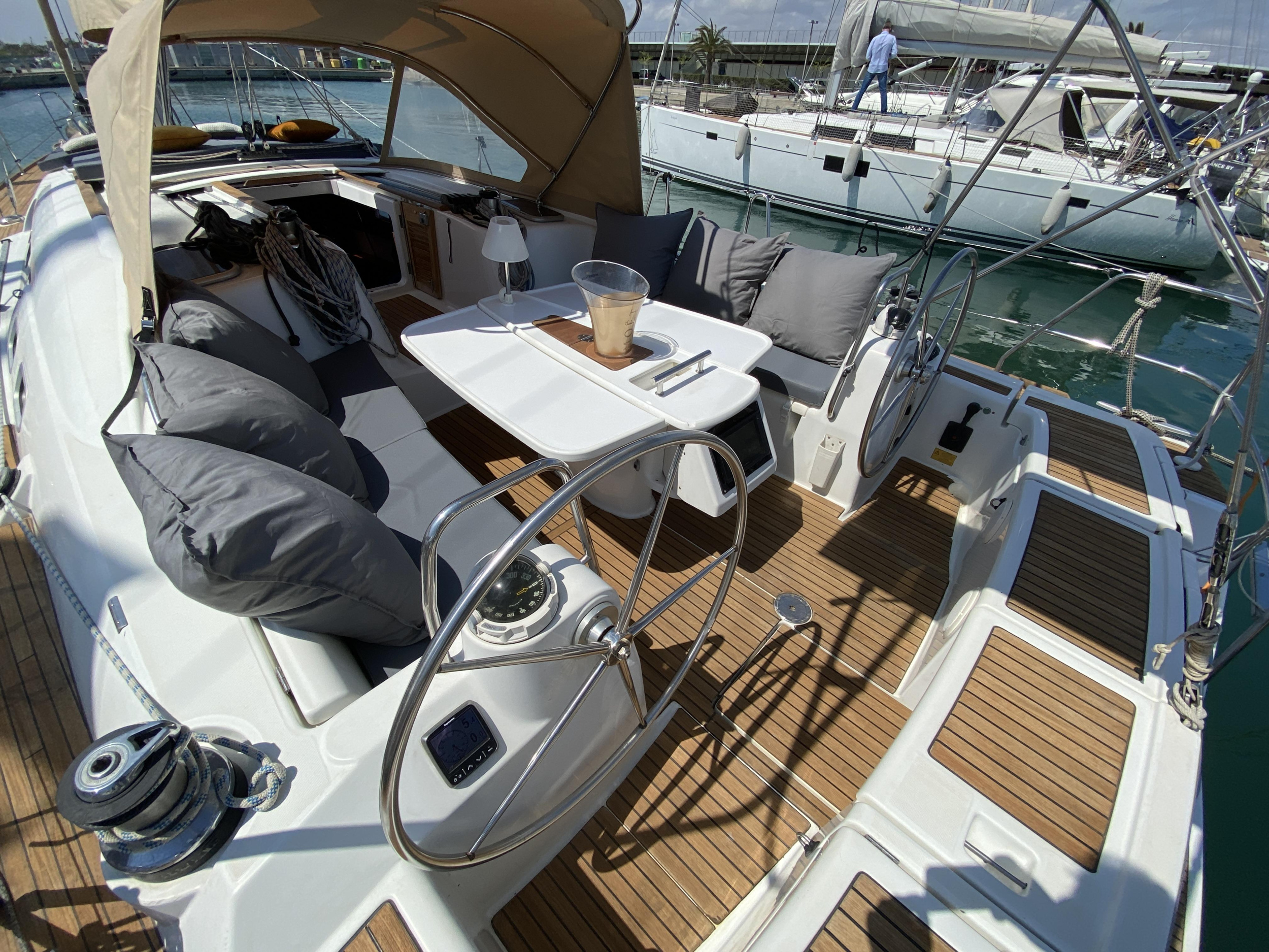 Photo #36 - Oceanis 46 (Oqre) in Valencia - 21892