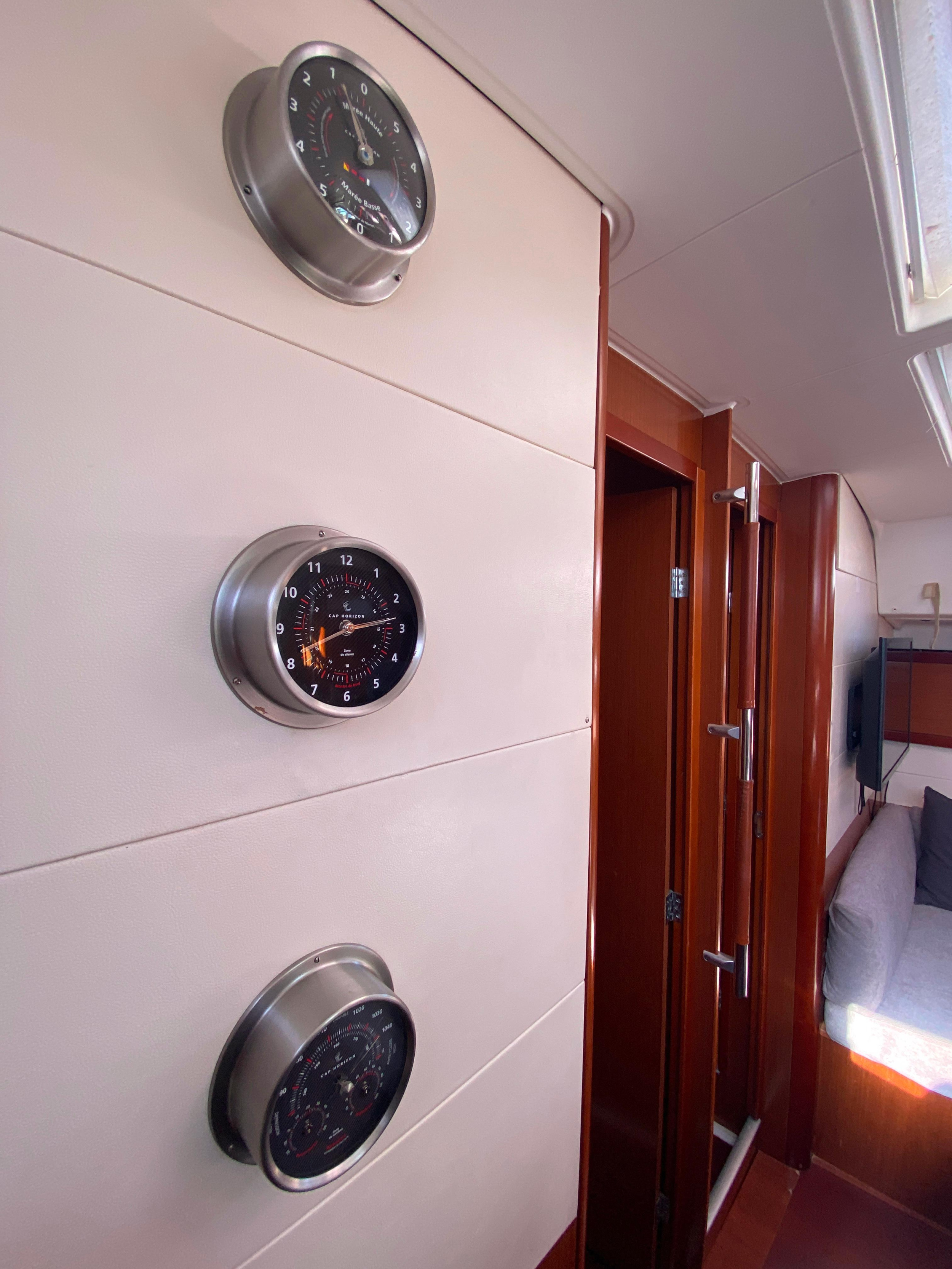 Photo #16 - Oceanis 50 Family (Valhalla) in Valencia - 21896