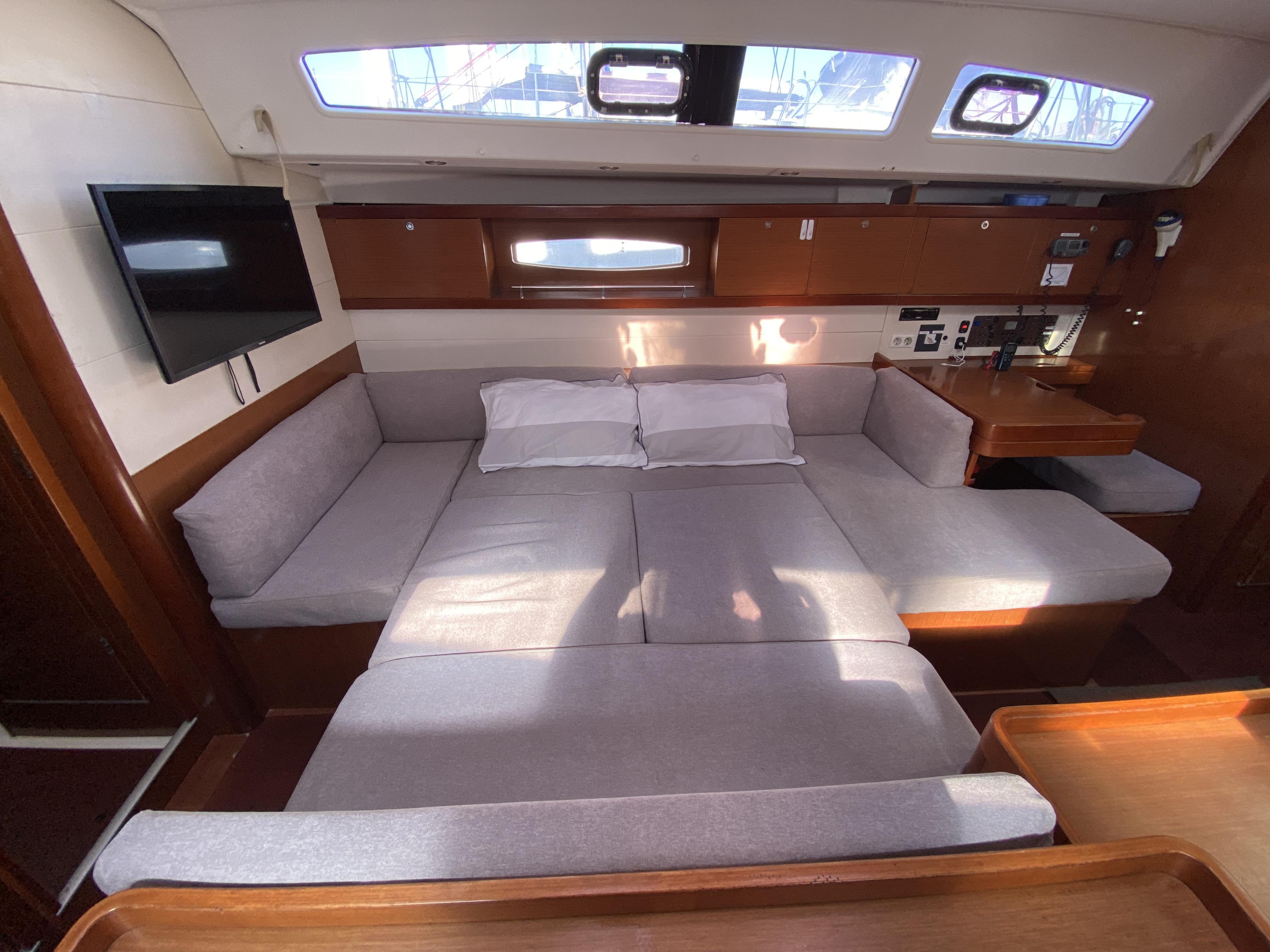 Photo #34 - Oceanis 50 Family (Valhalla) in Valencia - 21896