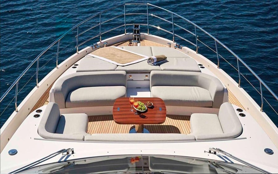 Photo #8 - Azimut 78 Fly (OMR GROUP) in Podstrana - 21900