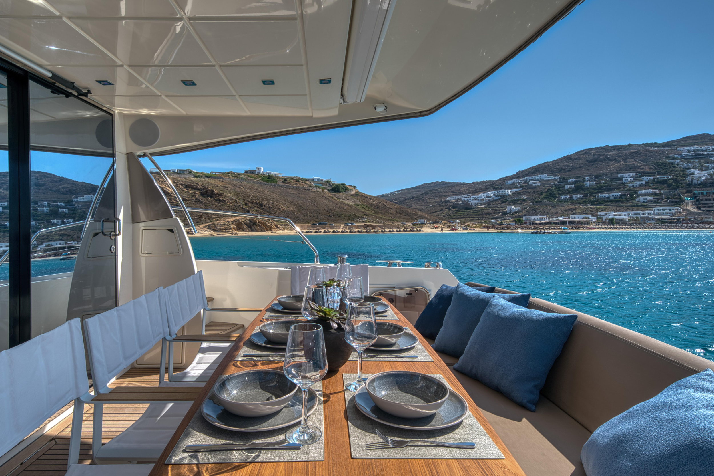 Photo #28 - Prestige 550 Fly (Maya) in Mykonos - 21904