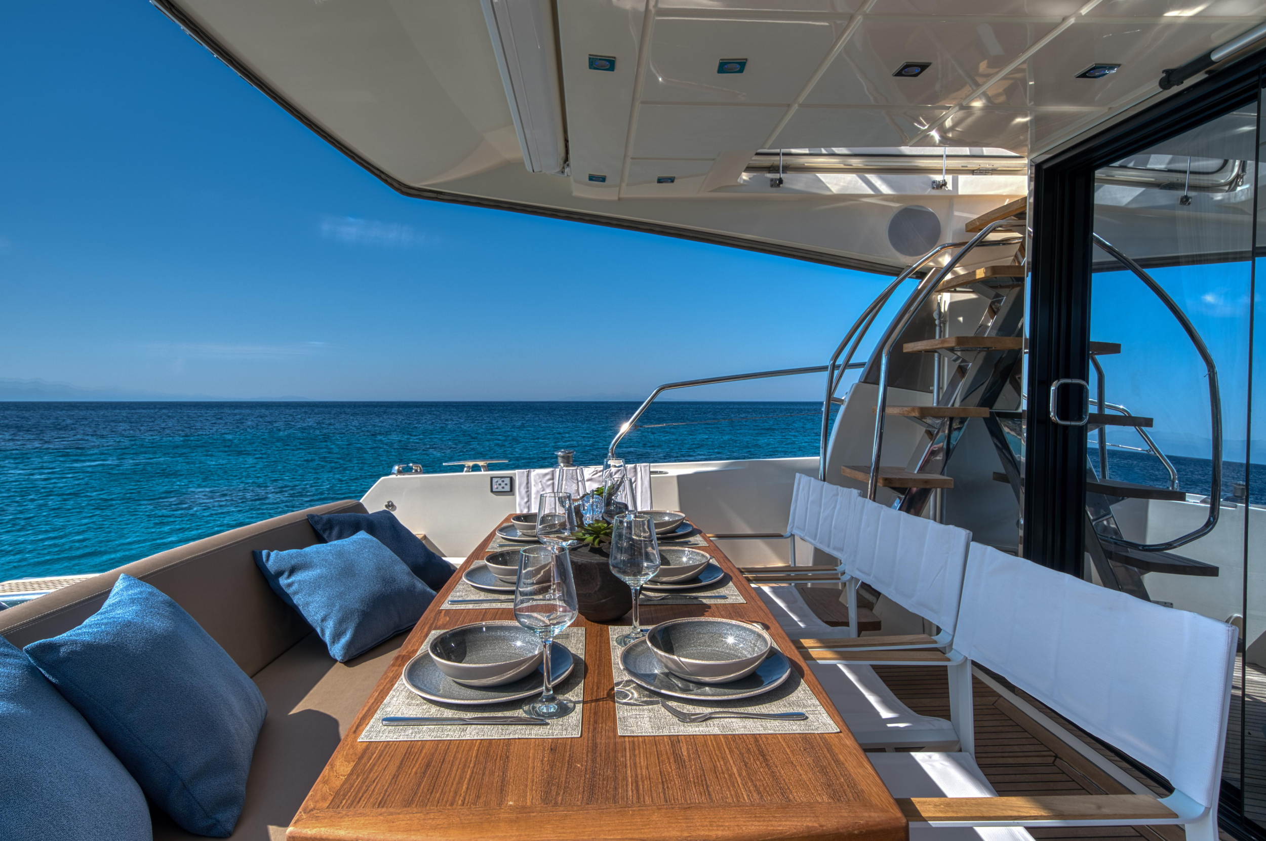 Photo #15 - Prestige 550 Fly (Maya) in Mykonos - 21904