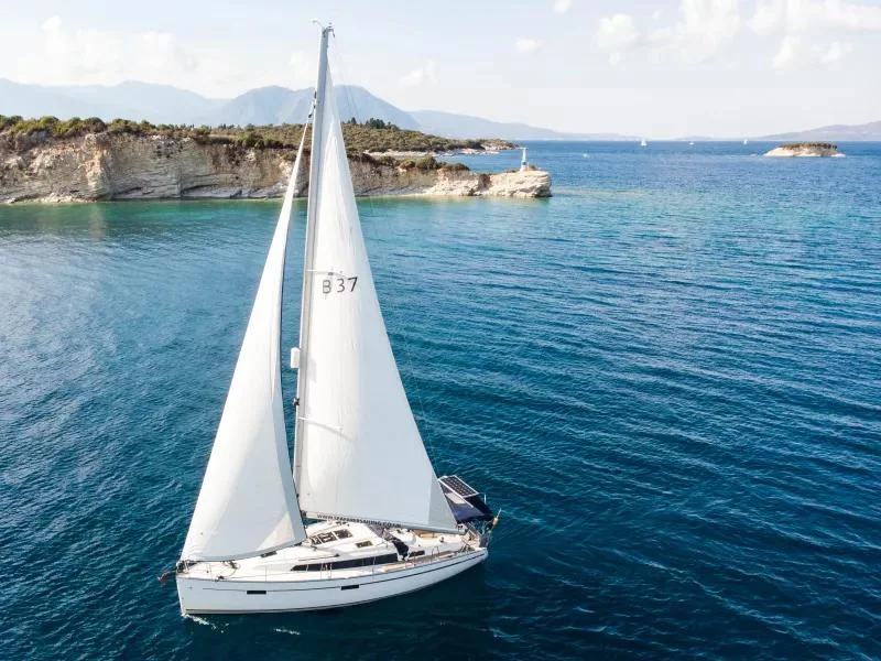 Bavaria 37 (Stairway to Heaven) Main image - 0