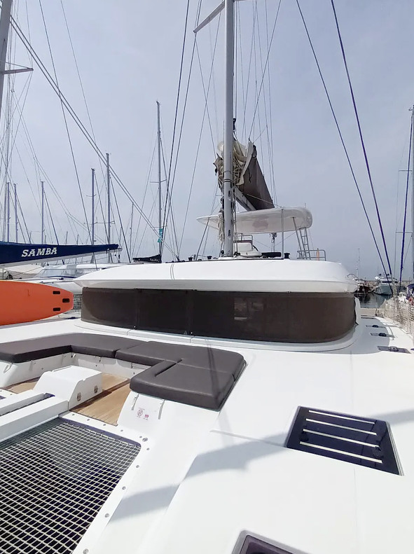 Photo #9 - Lagoon 50 (Icarus) in Atene - 15841