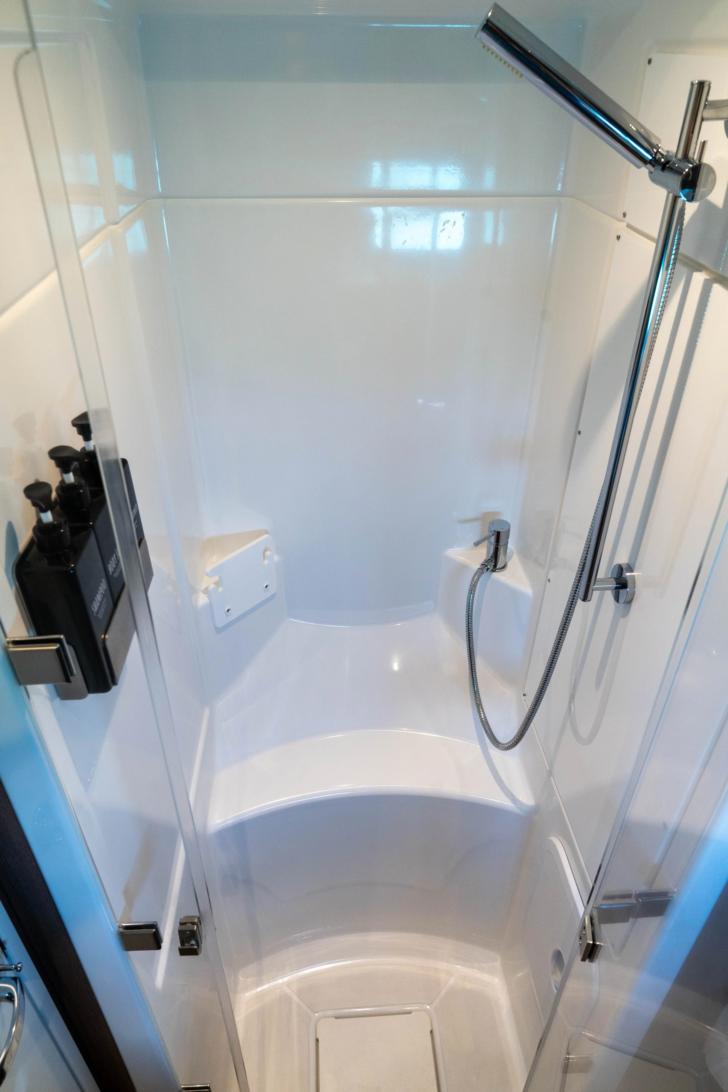 Bali 5.4. (MIM OCEAN 2) Shower - 40