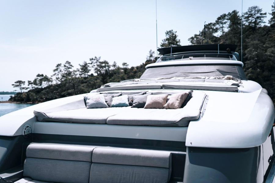 Photo #5 - 42 M Motor Yacht Crocus (CROCUS) en Bodrum - 18459