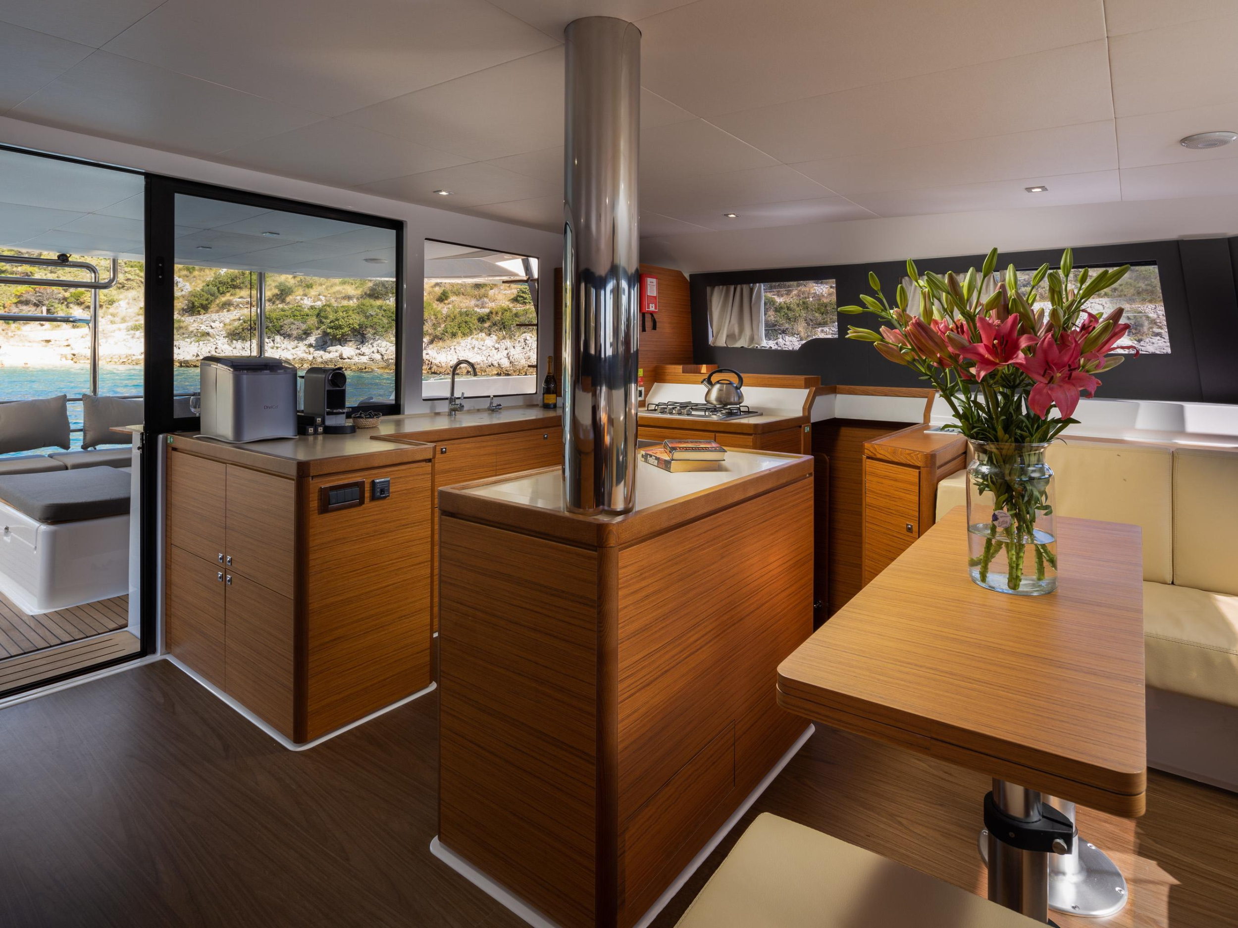 Photo #22 - Dufour 48 Catamaran (CAT) en Primosten - 22045