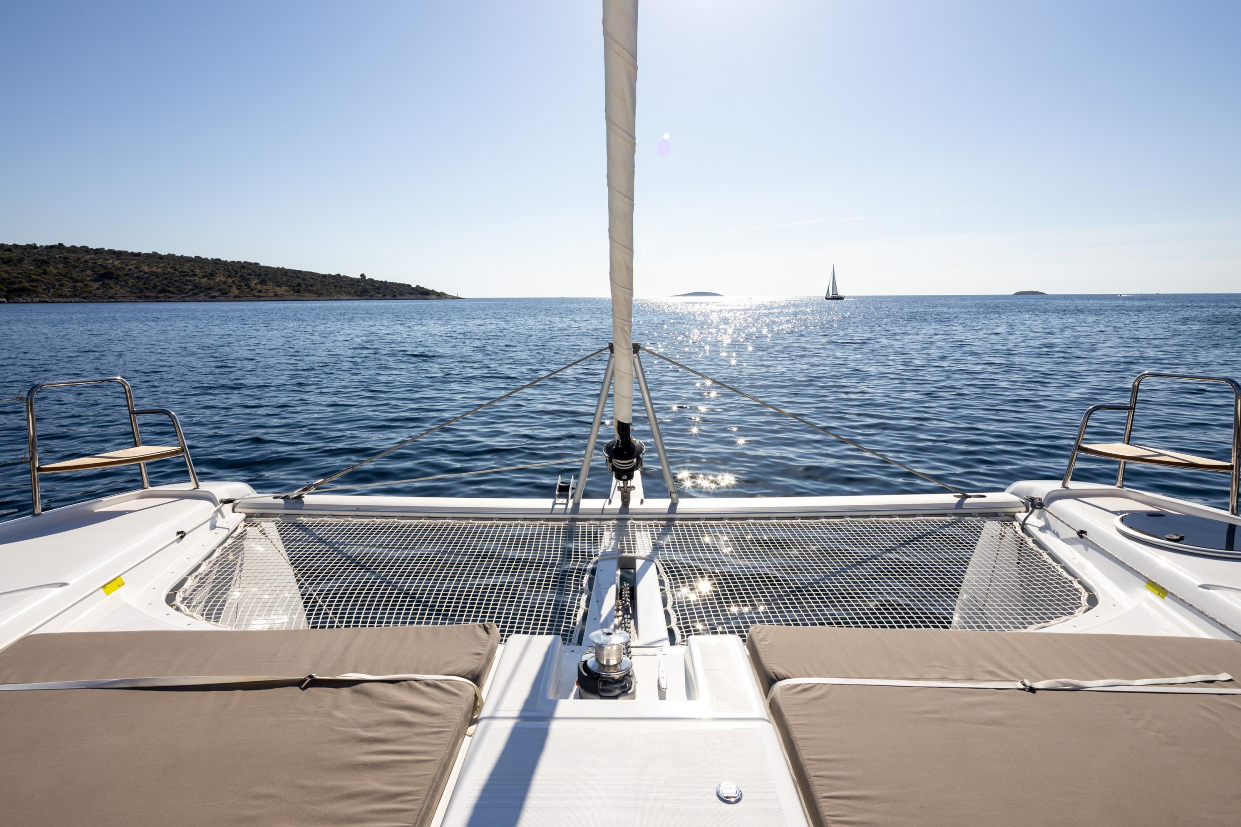 Photo #12 - Dufour 48 Catamaran (CAT) en Primosten - 22045