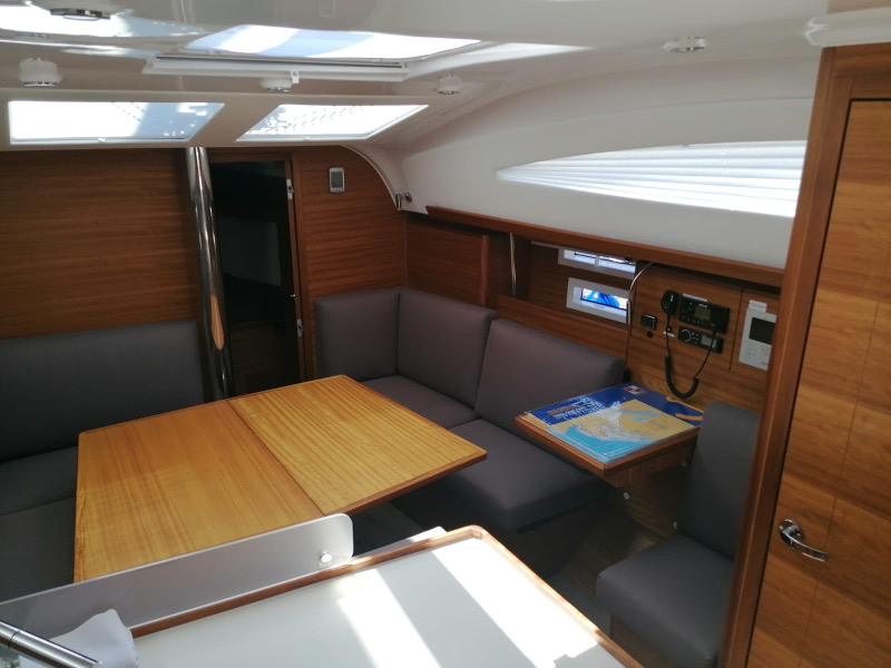 Photo #24 - Elan 40.1 (TOP SECRET 2020) in Primosten - 20101