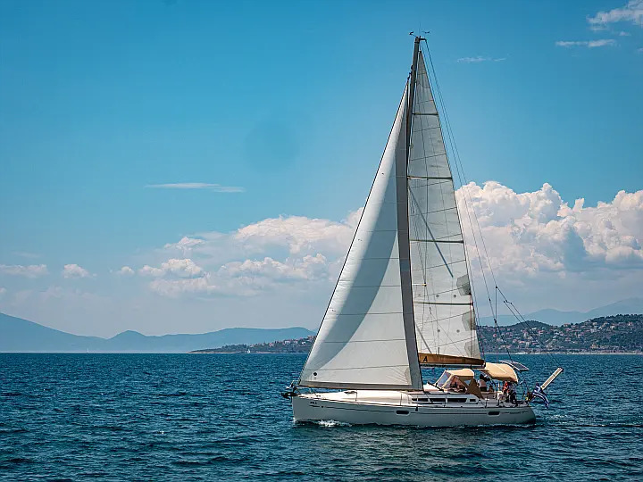 Photo #9 - Sun Odyssey 42 i (Mila) in Volos - 22044