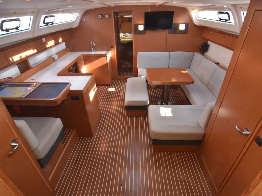 Photo #18 - Bavaria 51 Cruiser (Soleado) en Nea Peramos - 17553