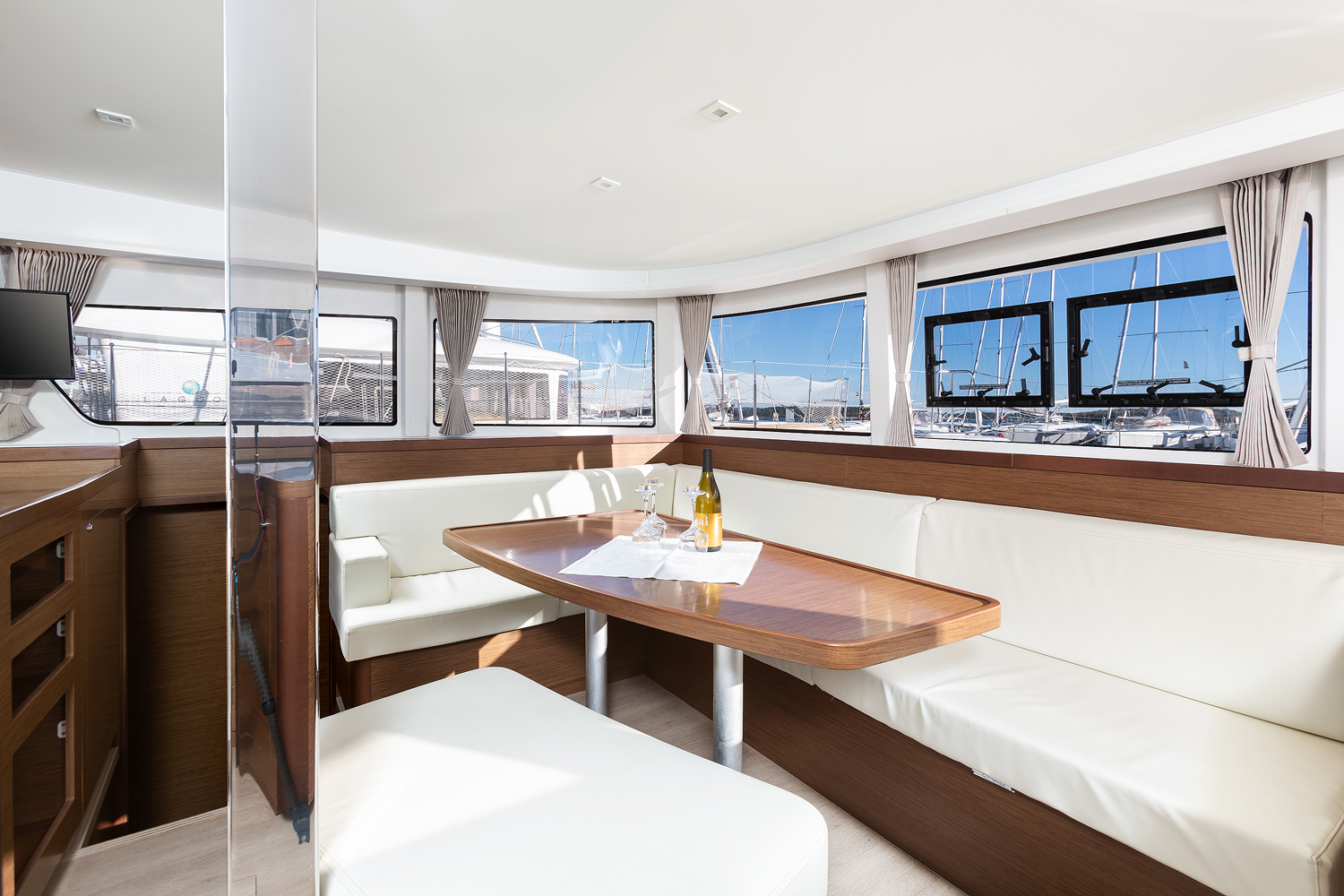 Photo #17 - Lagoon 42 (Mare Fiero) en Pomer - 22023