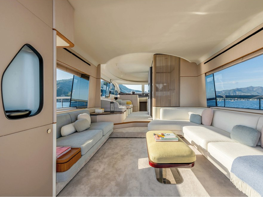 Photo #8 - Azimut 68 (Pangea) en Podstrana - 22095