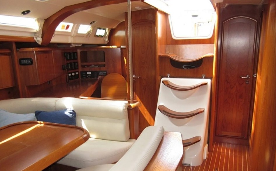 Photo #9 - Sun Odyssey 49 Performance (Vivanita) en Port Grimaud Sam - 20354