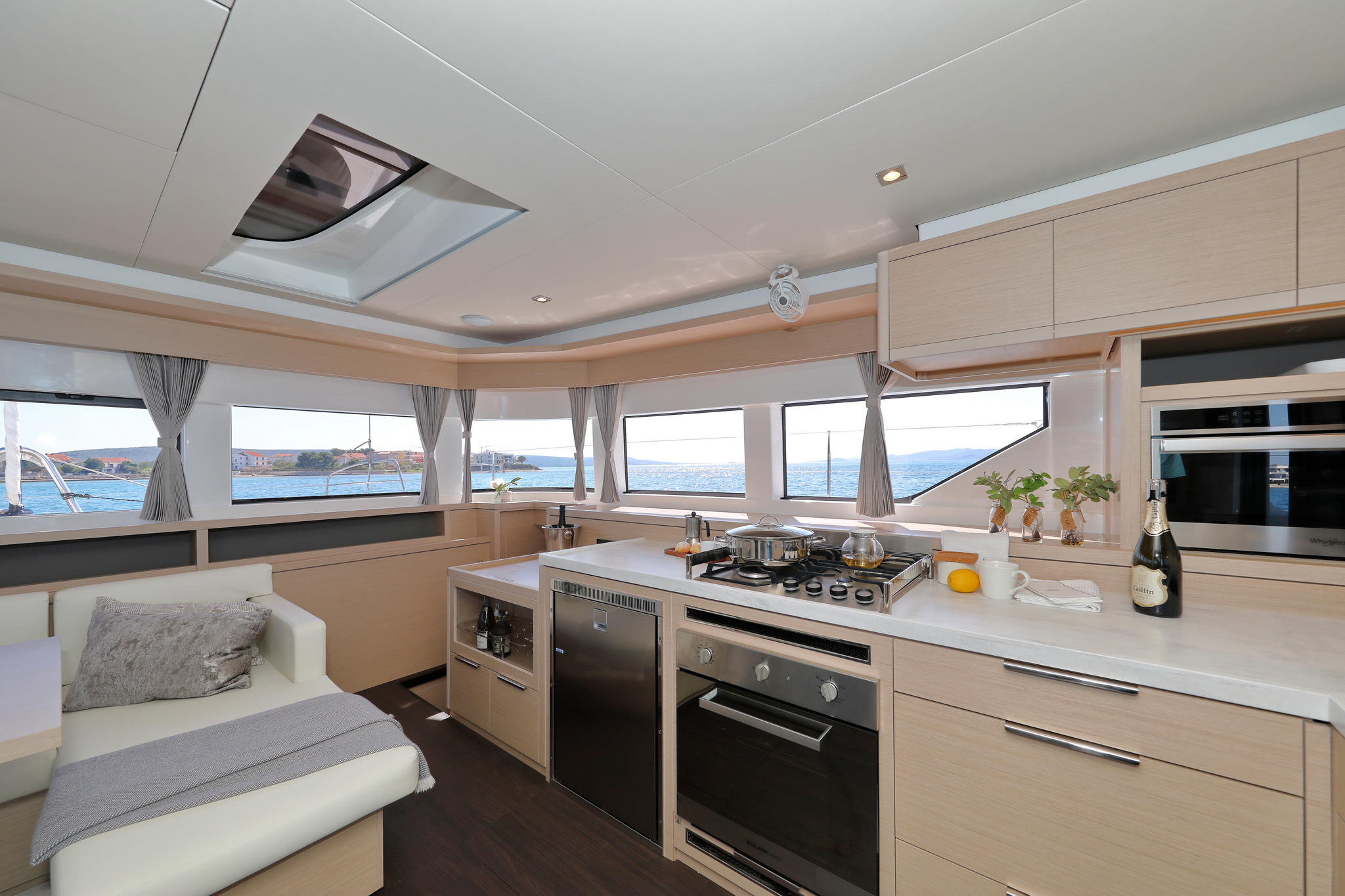Photo #71 - Lagoon 55 (CHAMPAGNE PLEASE) in Split - 13421