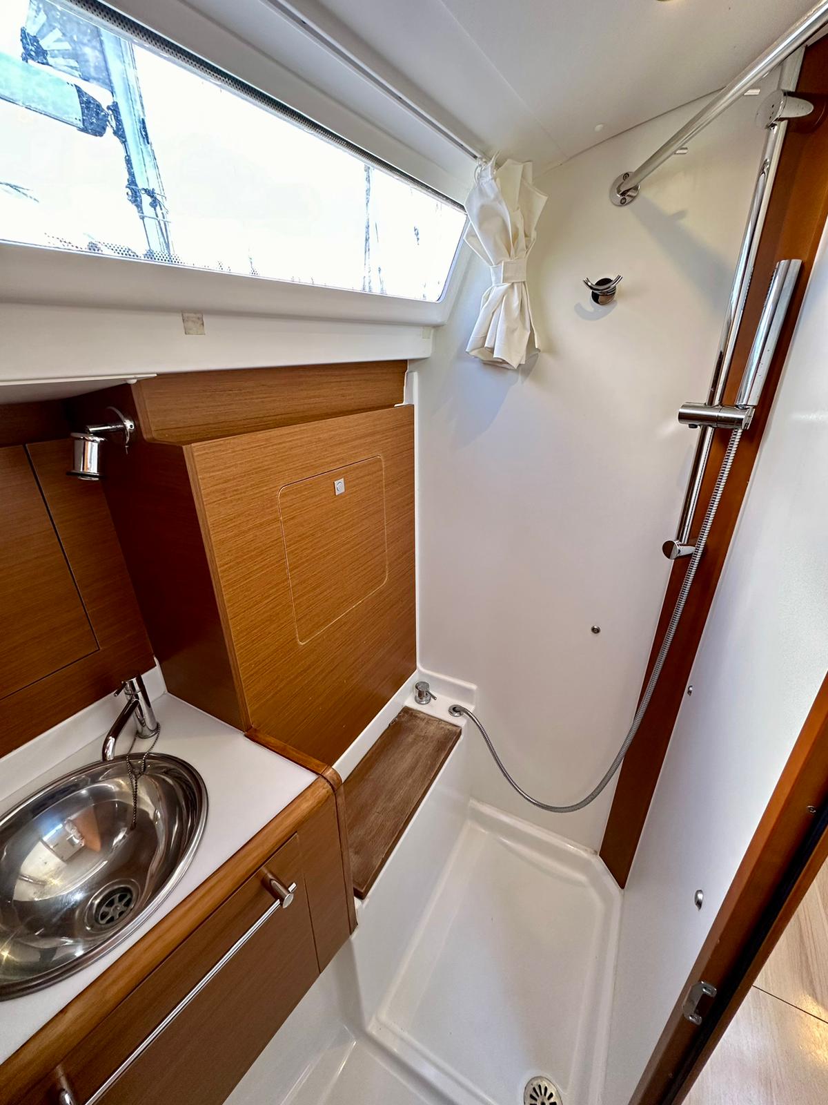Photo #2 - Sun Odyssey 449 (Janis) in Sukosan - 8621