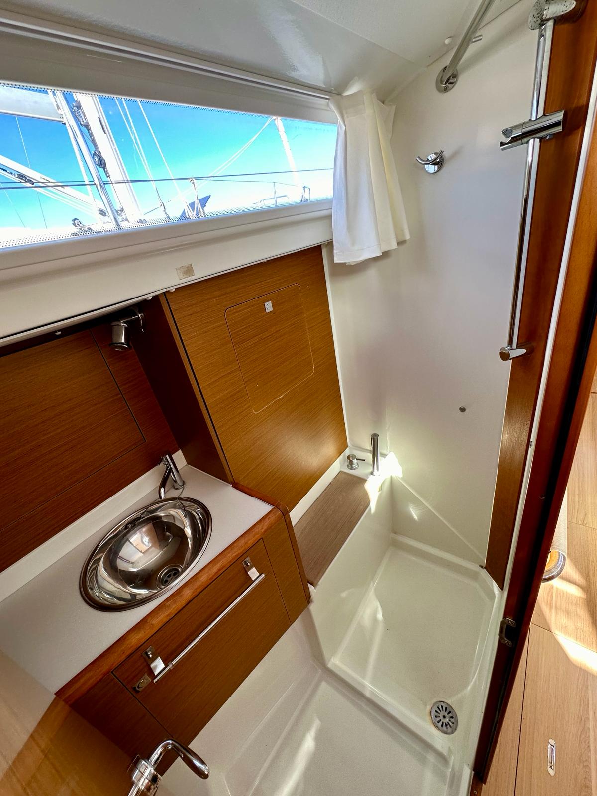 Photo #5 - Sun Odyssey 419 (Bowie) in Sukosan - 8617