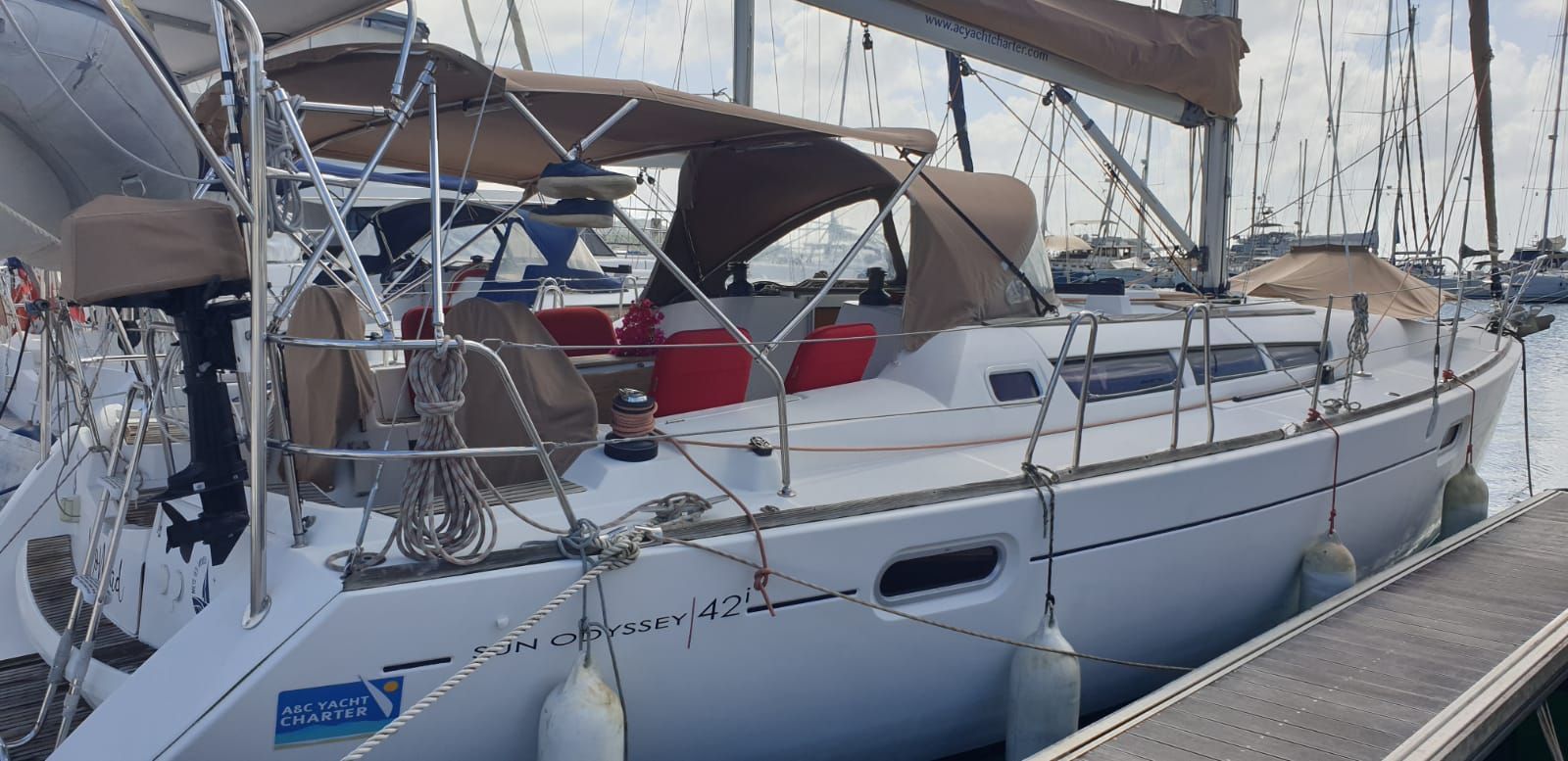 Photo #8 - Sun Odyssey 42 i (No Mad) in Le Marin - 22117